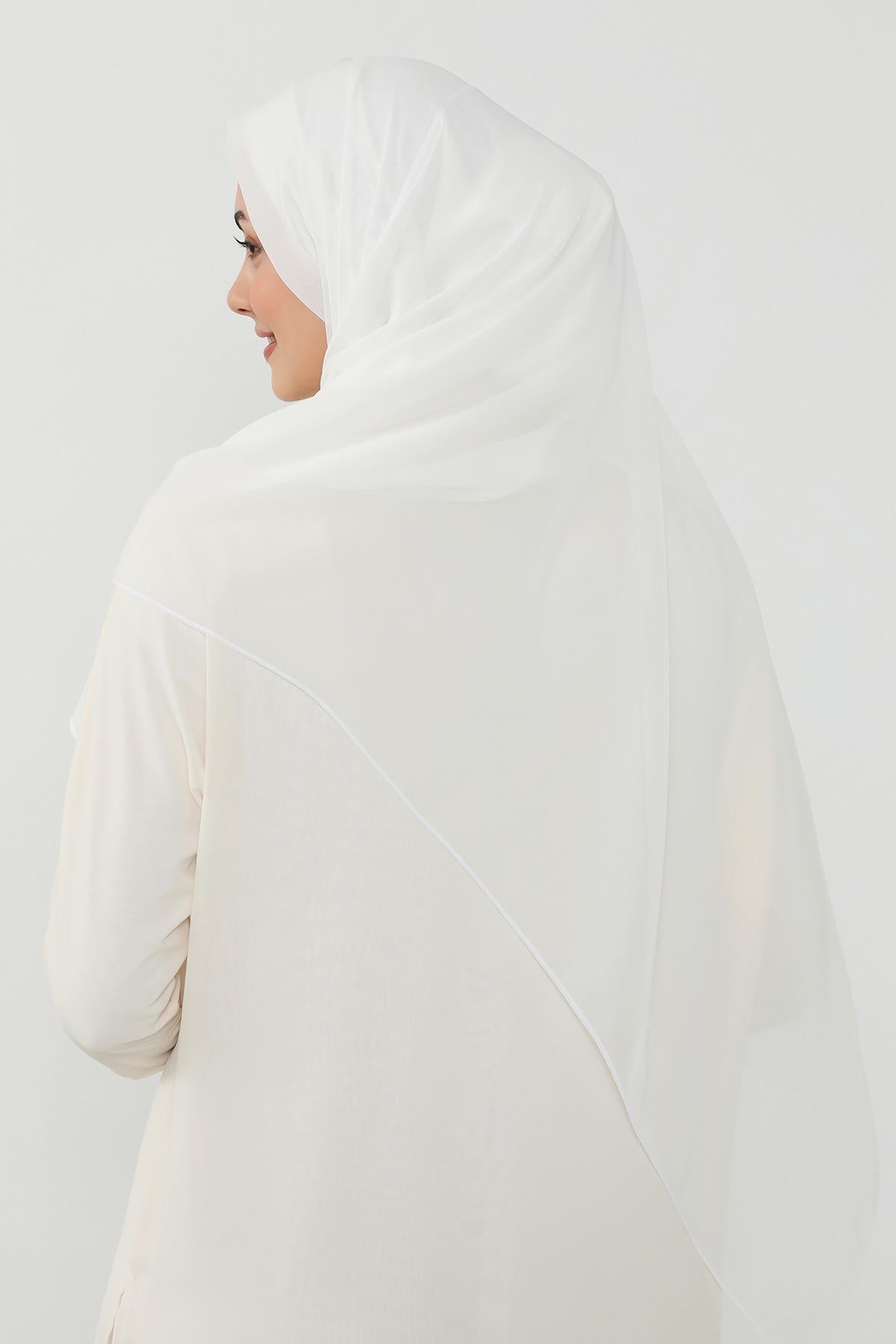 Arkadan Bağlanan Penye İç Boneli Pratik Şifon Şal,PS-51