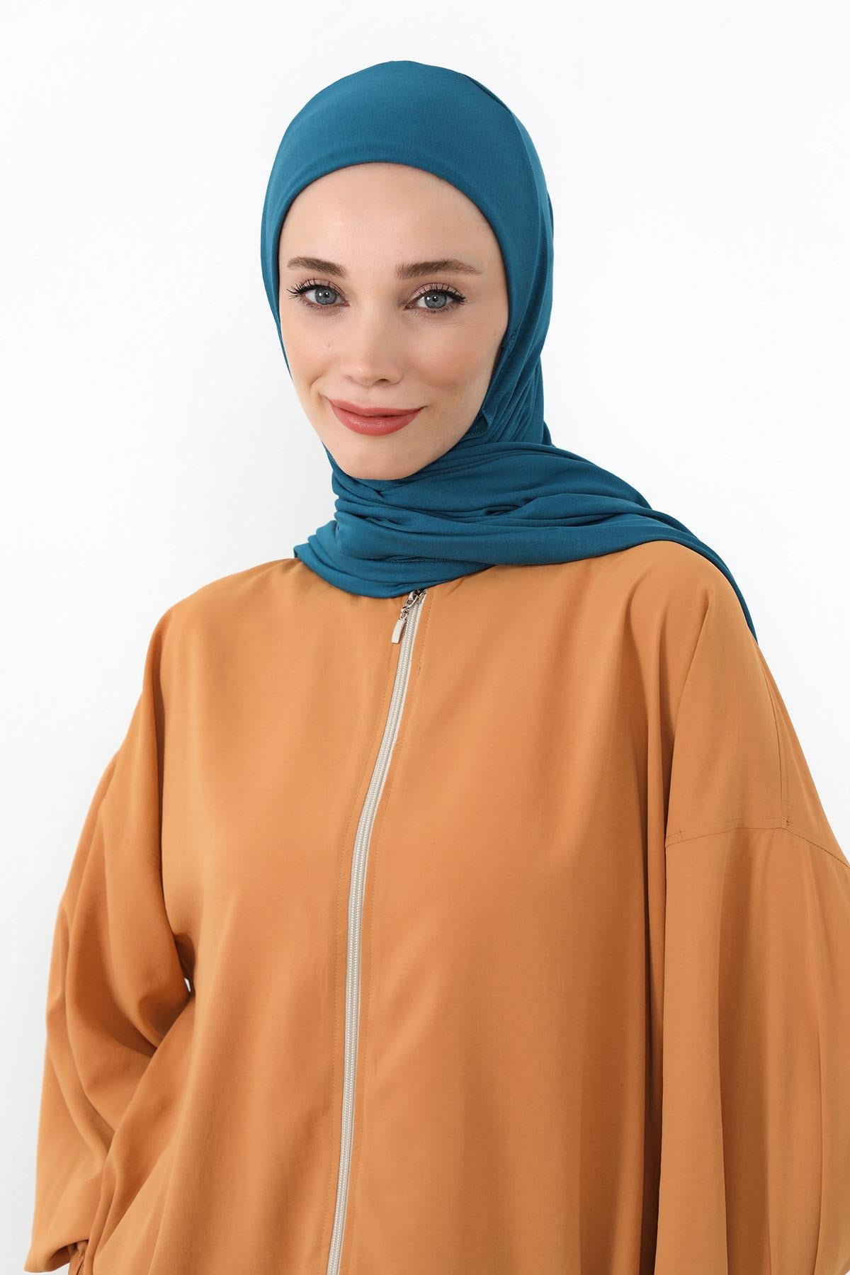 Boynu Kapatan Ninja Boneli Pratik Penye Şal,PS-59