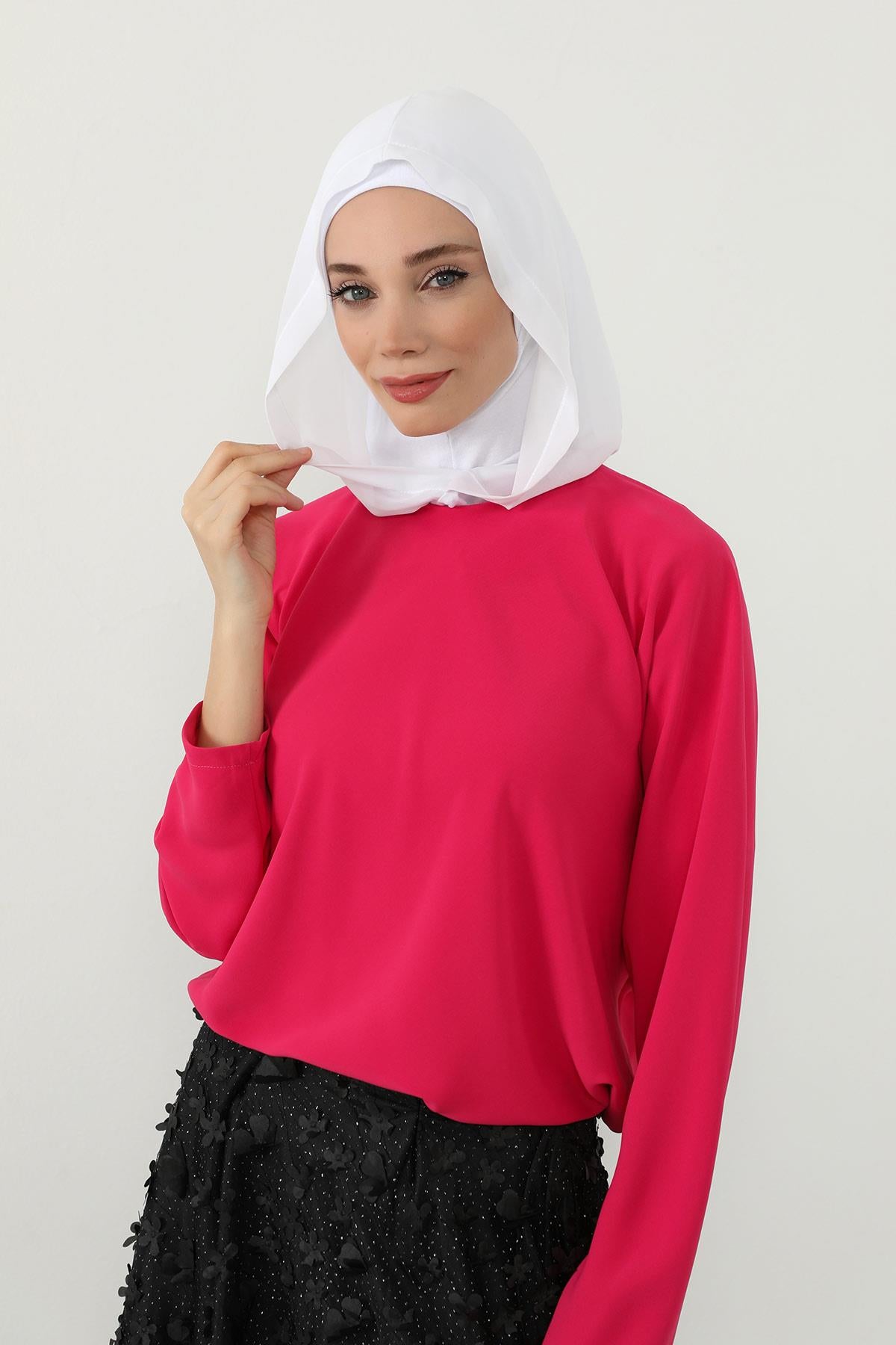 Boyun Kapatıcı Özellikli Şifon Kapşonlu Penye Bone,B-95