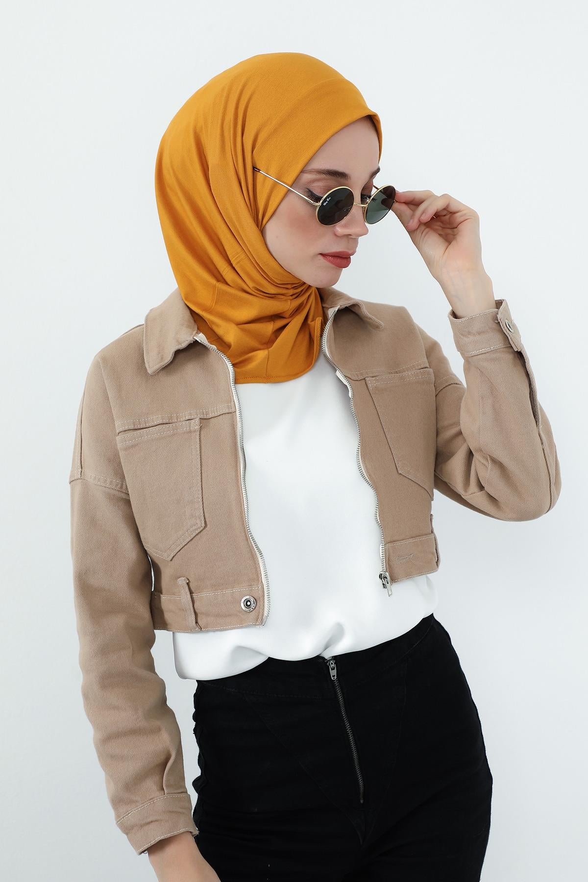 Boyun Kapatıcı Özellikli ve Kulaklık Girişli Penye Bone,B-94