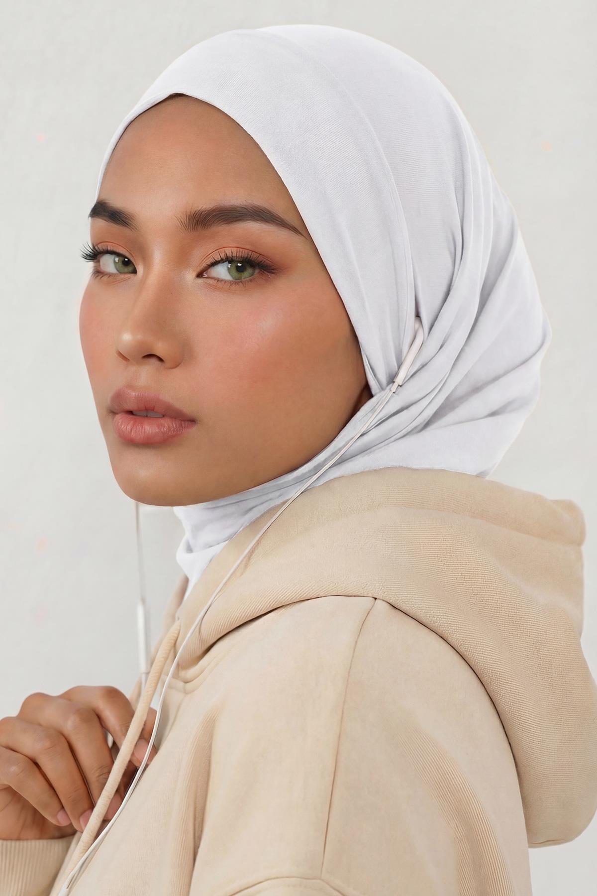 Boyun Kapatıcı Özellikli ve Kulaklık Girişli Penye Bone,B-94