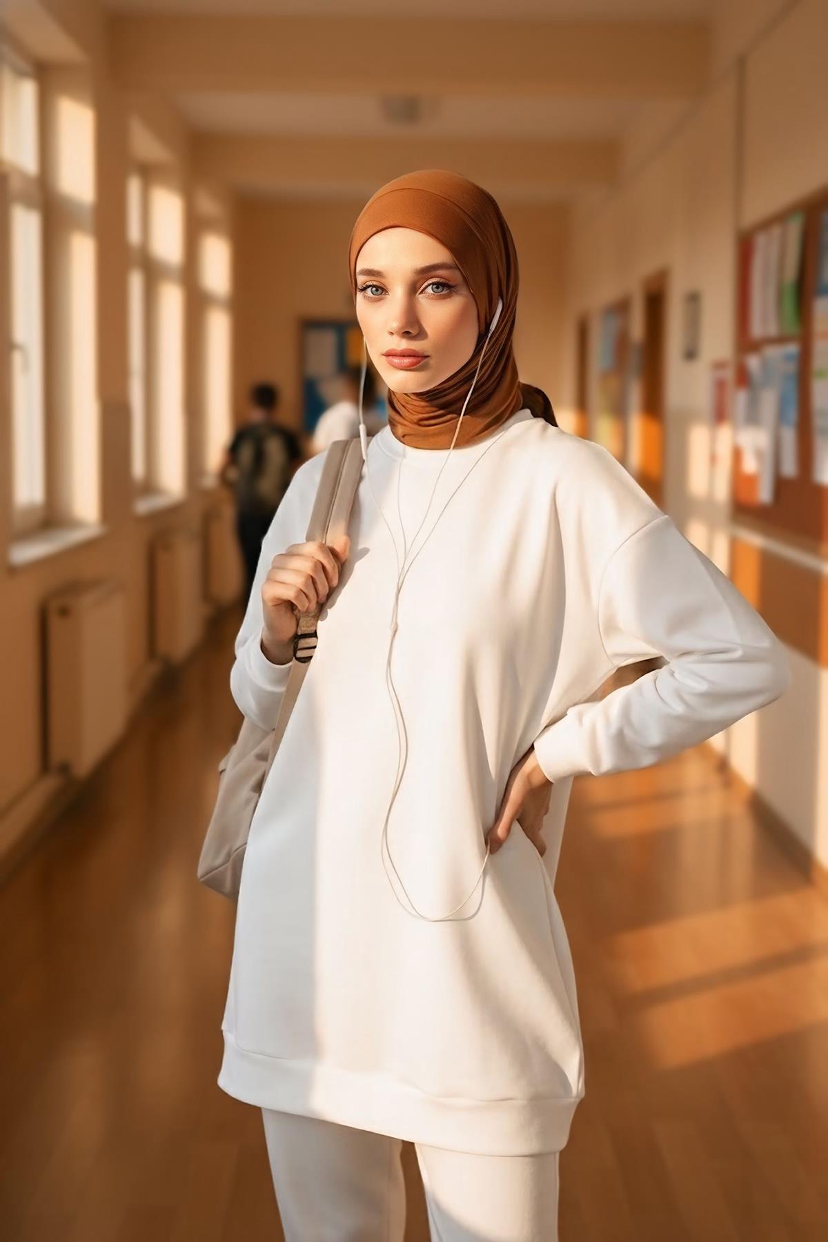 Boyun Kapatıcı Özellikli ve Kulaklık Girişli Penye Bone,B-94