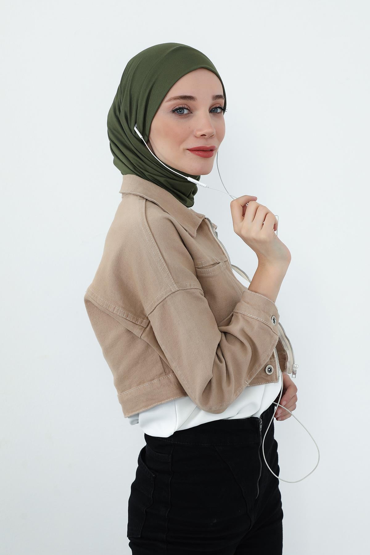 Boyun Kapatıcı Özellikli ve Kulaklık Girişli Penye Bone,BE-TG-B-94