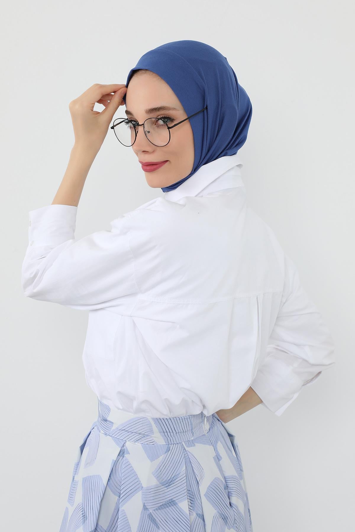 Boyun Kapatıcı Özellikli ve Kulaklık Girişli Penye Bone,BE-TG-B-94