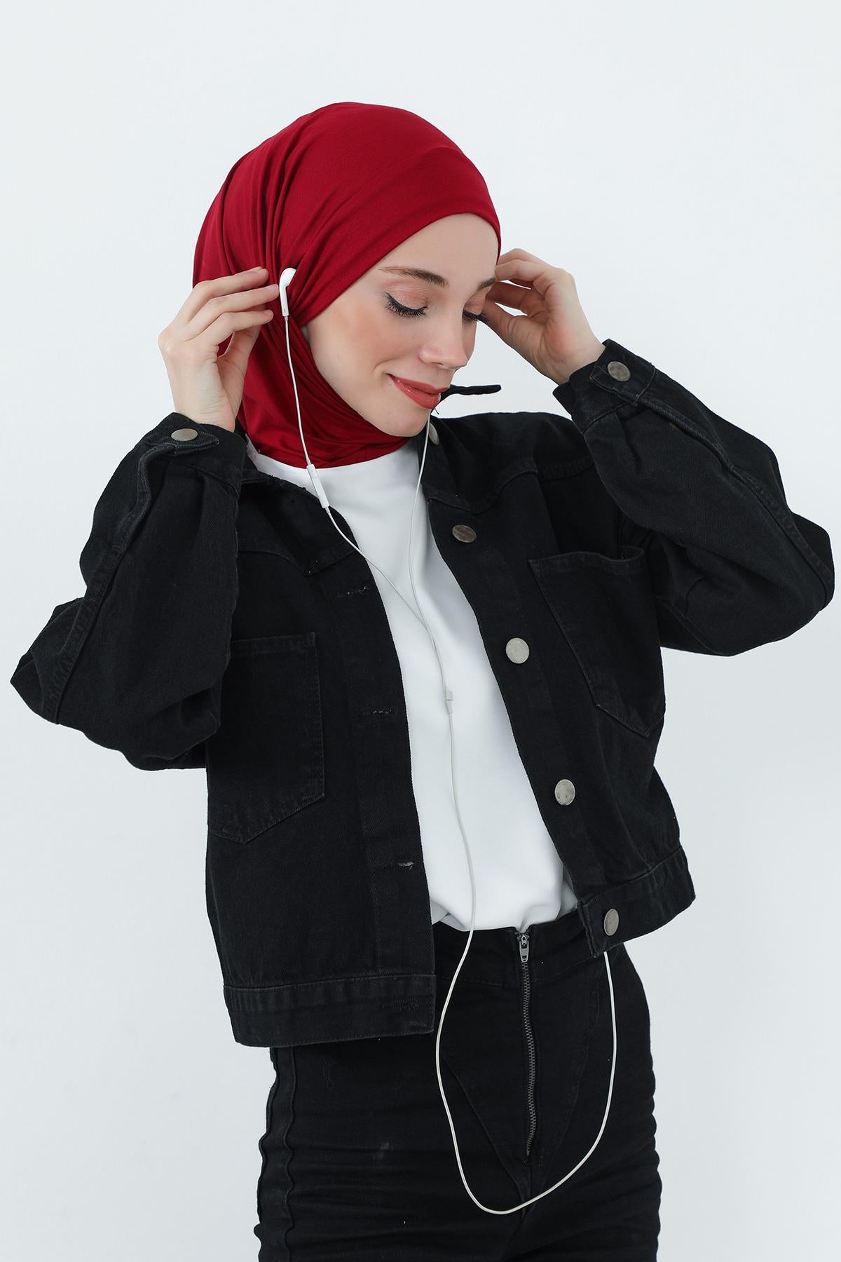 Boyun Kapatıcı Özellikli ve Kulaklık Girişli Penye Bone,BE-TG-B-94