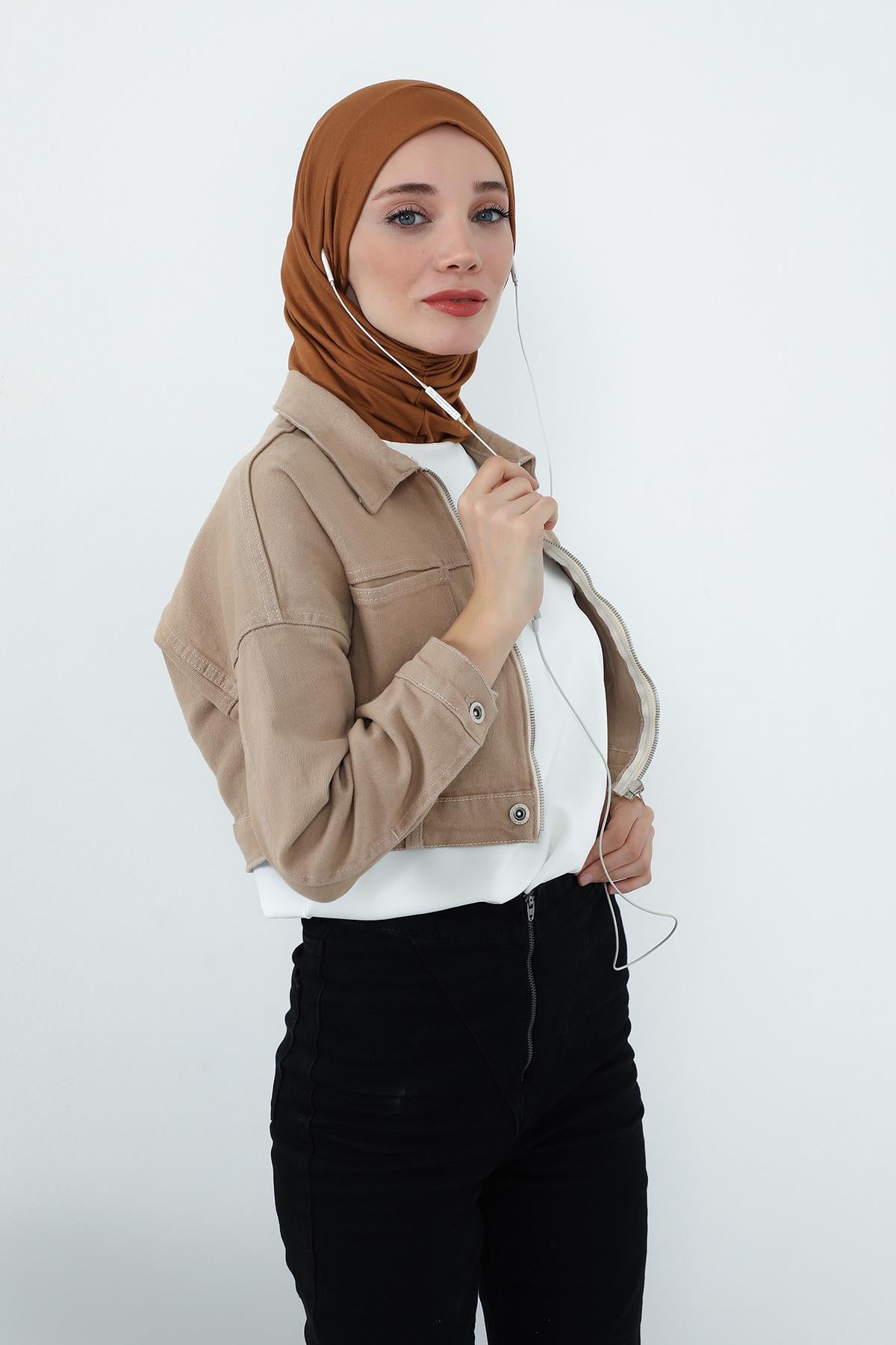 Boyun Kapatıcı Özellikli ve Kulaklık Girişli Penye Bone,BE-TG-B-94