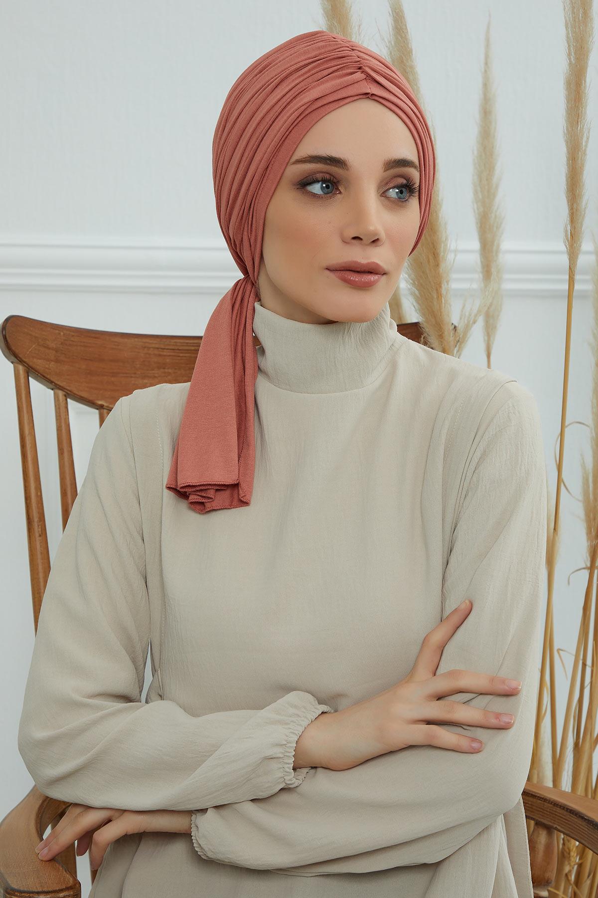 Büzgülü Penye Bone,B-1