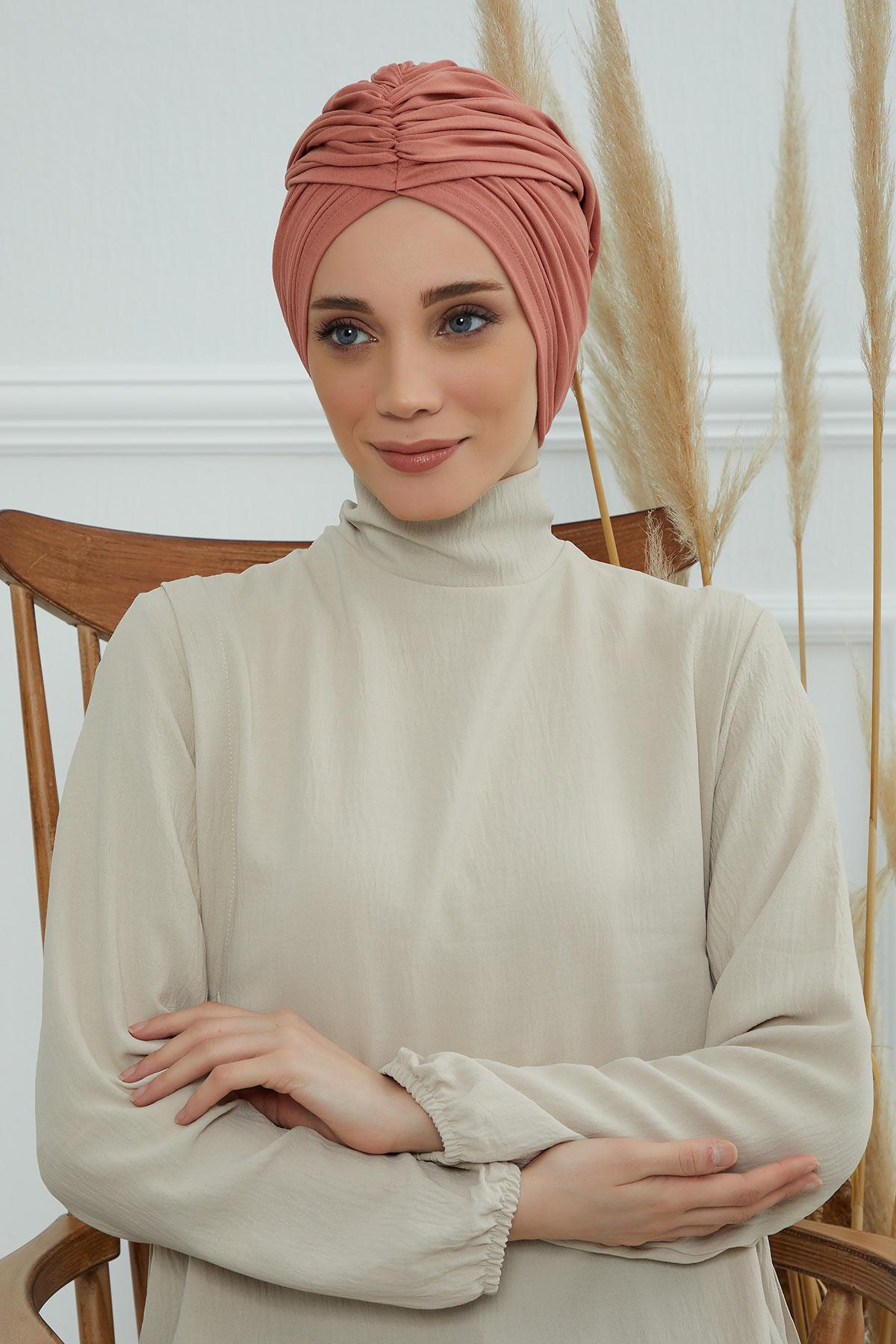 Büzgülü Penye Bone,B-1