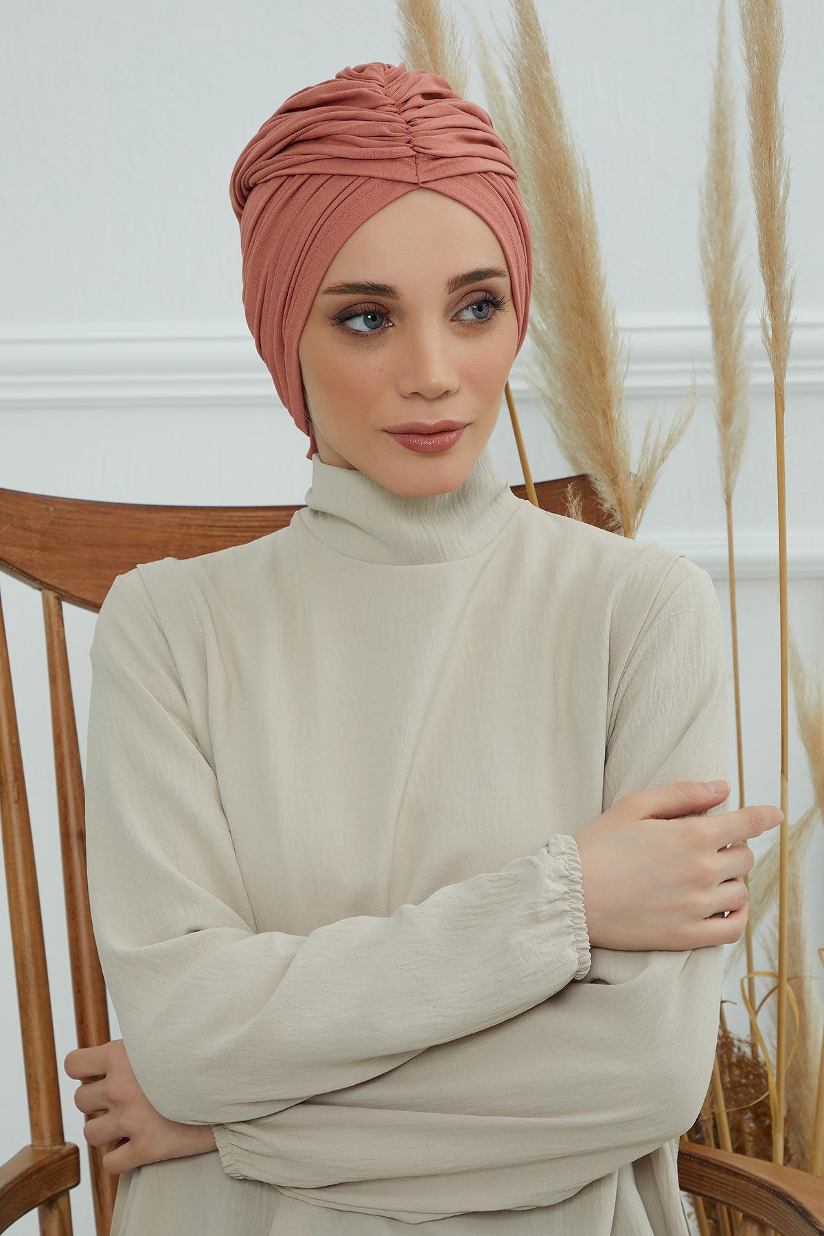 Büzgülü Penye Bone,B-1