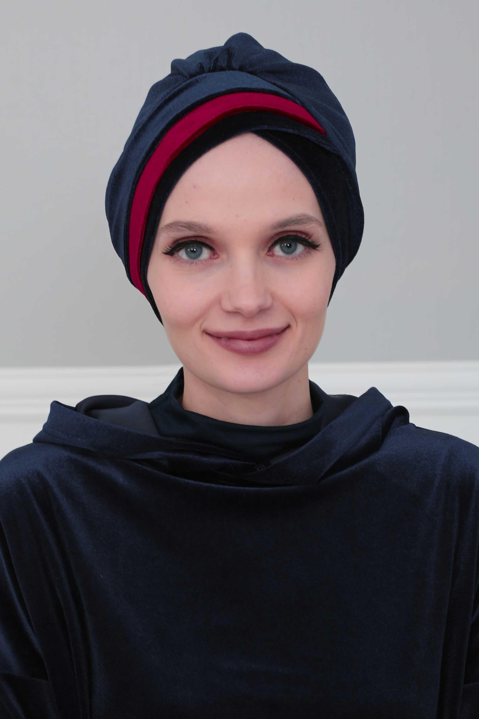 Çift Renkli Kadife Bone,B-23K