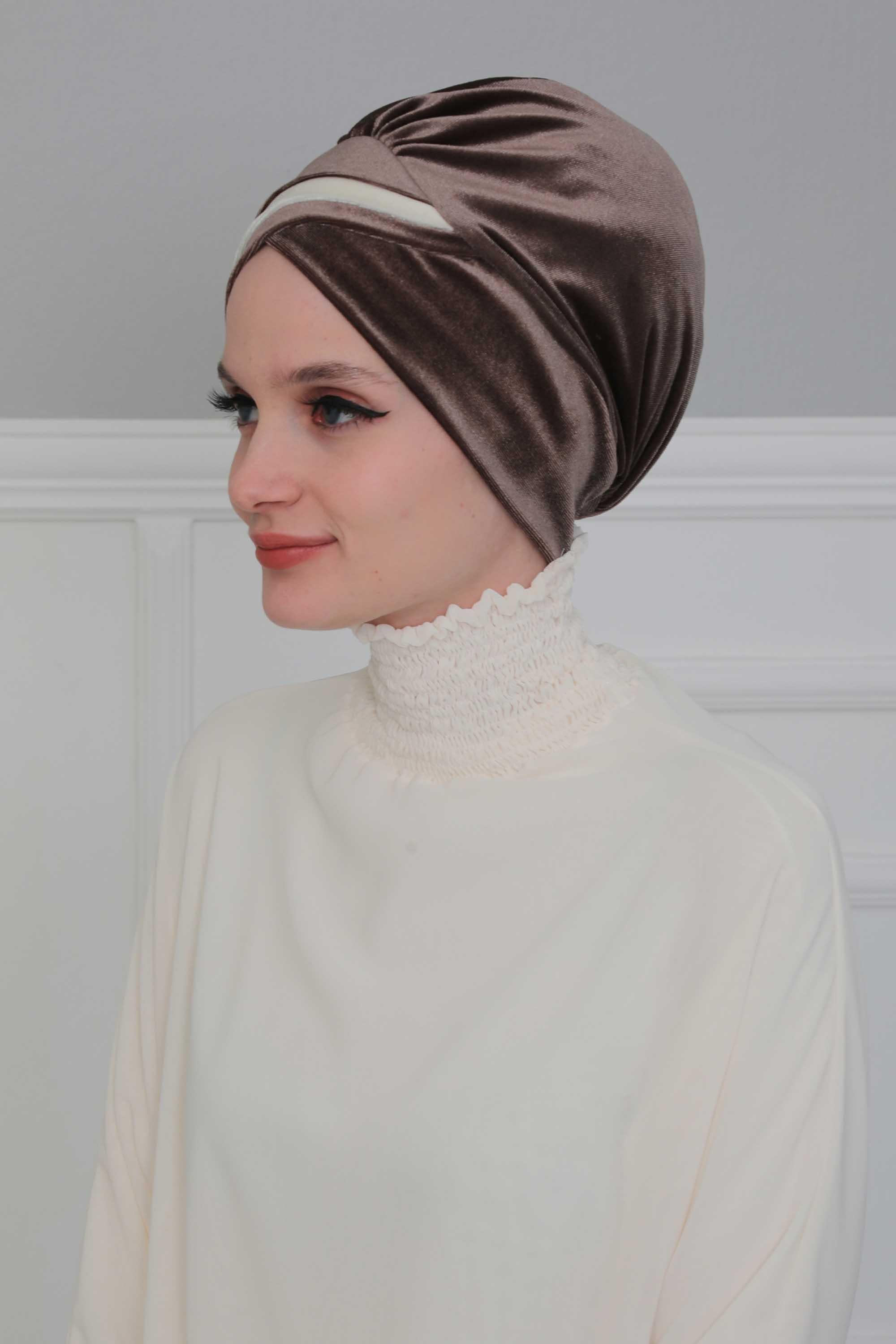 Çift Renkli Kadife Bone,B-23K