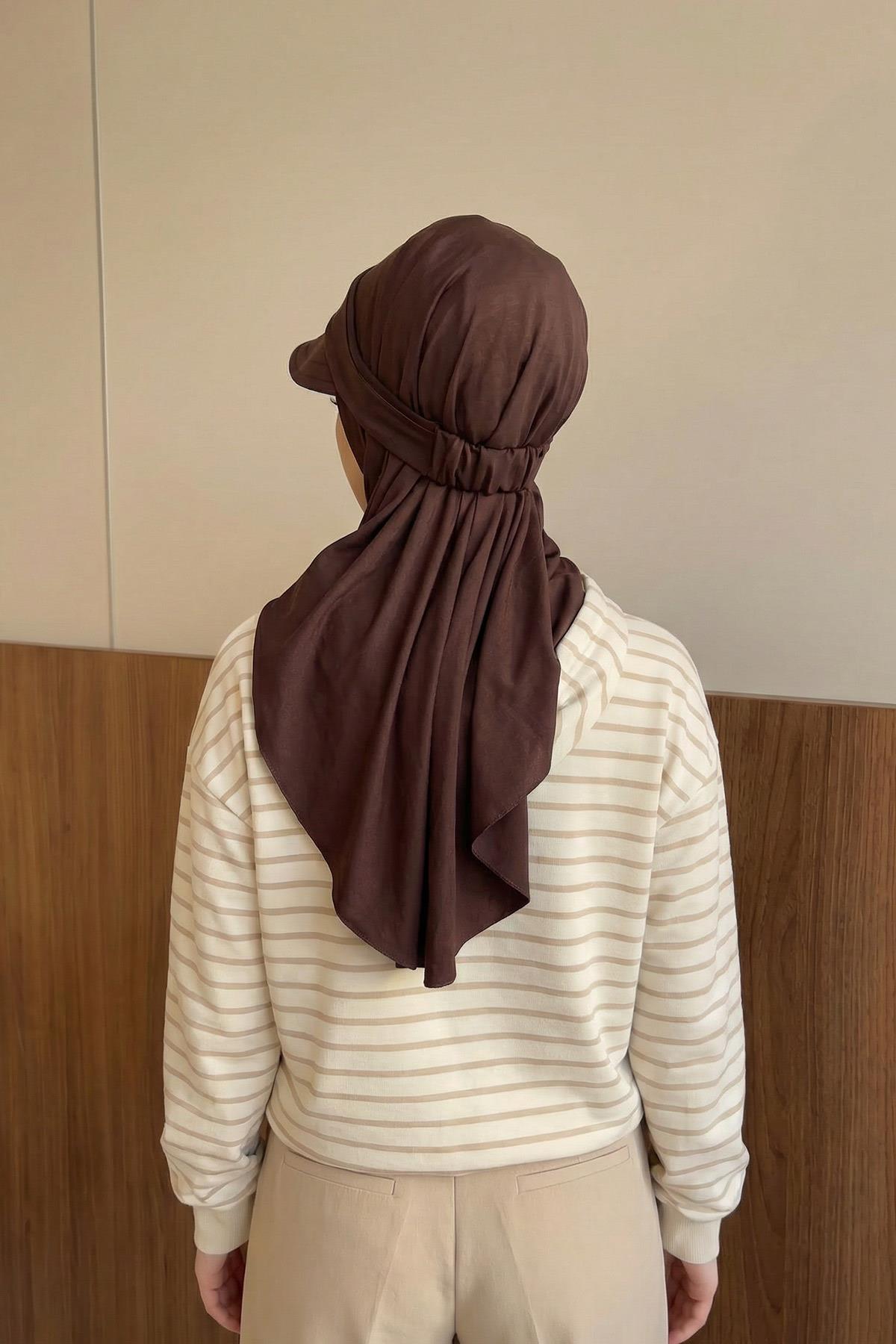 Çıkarılabilir, Ayarlanabilir Siperlikli Kaymaz Pratik Penye Şal,SPS-1