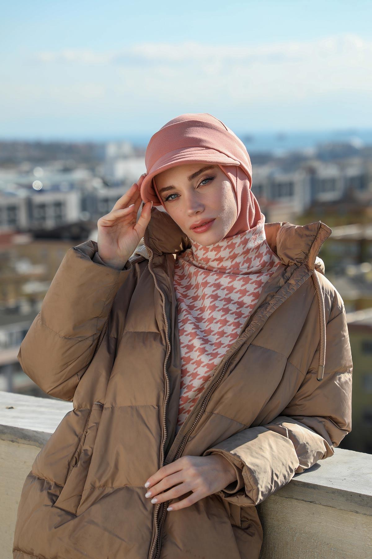 Çıkarılabilir Siperlikli Kışlık Türban,B-82RB