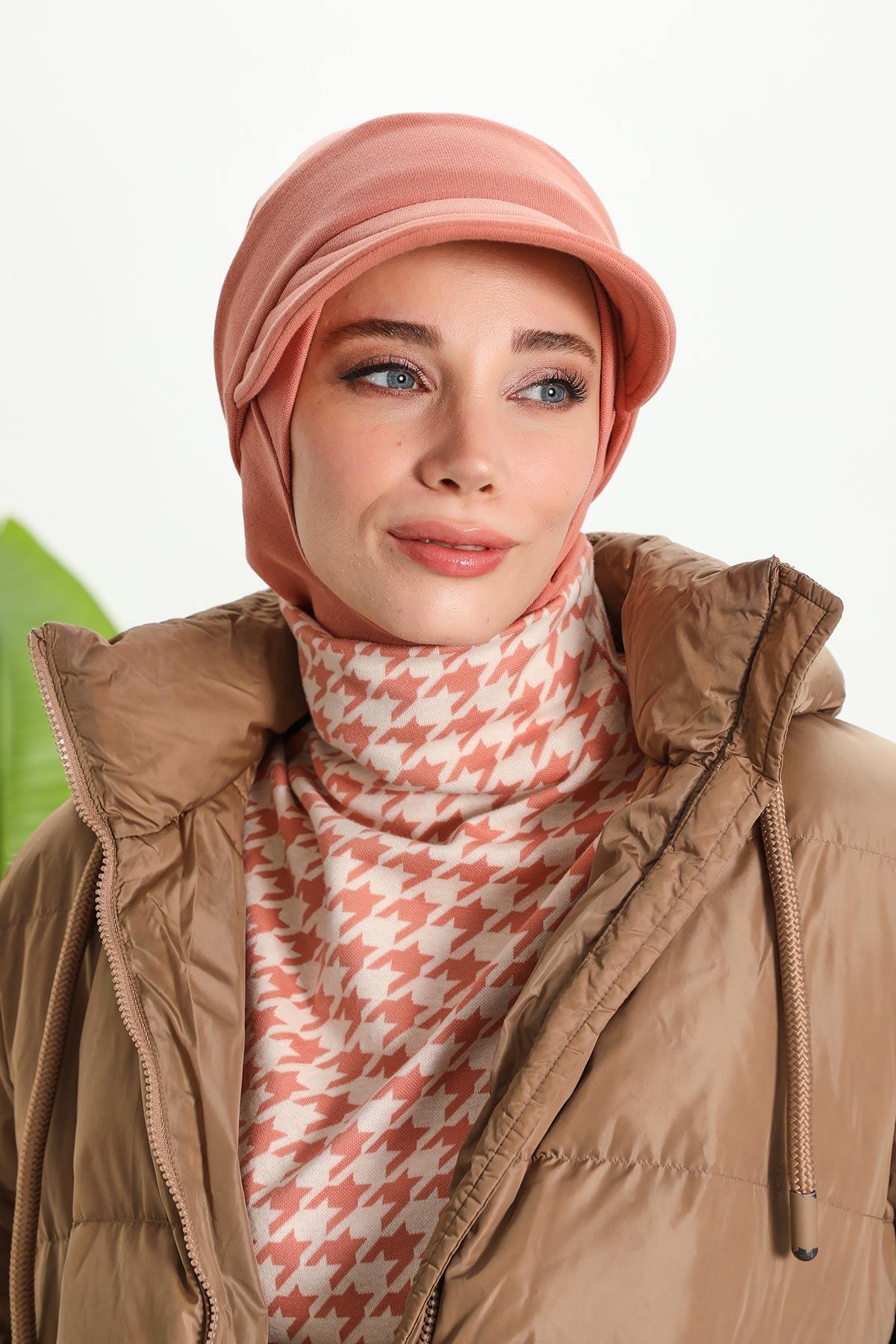 Çıkarılabilir Siperlikli Kışlık Türban,B-82RB