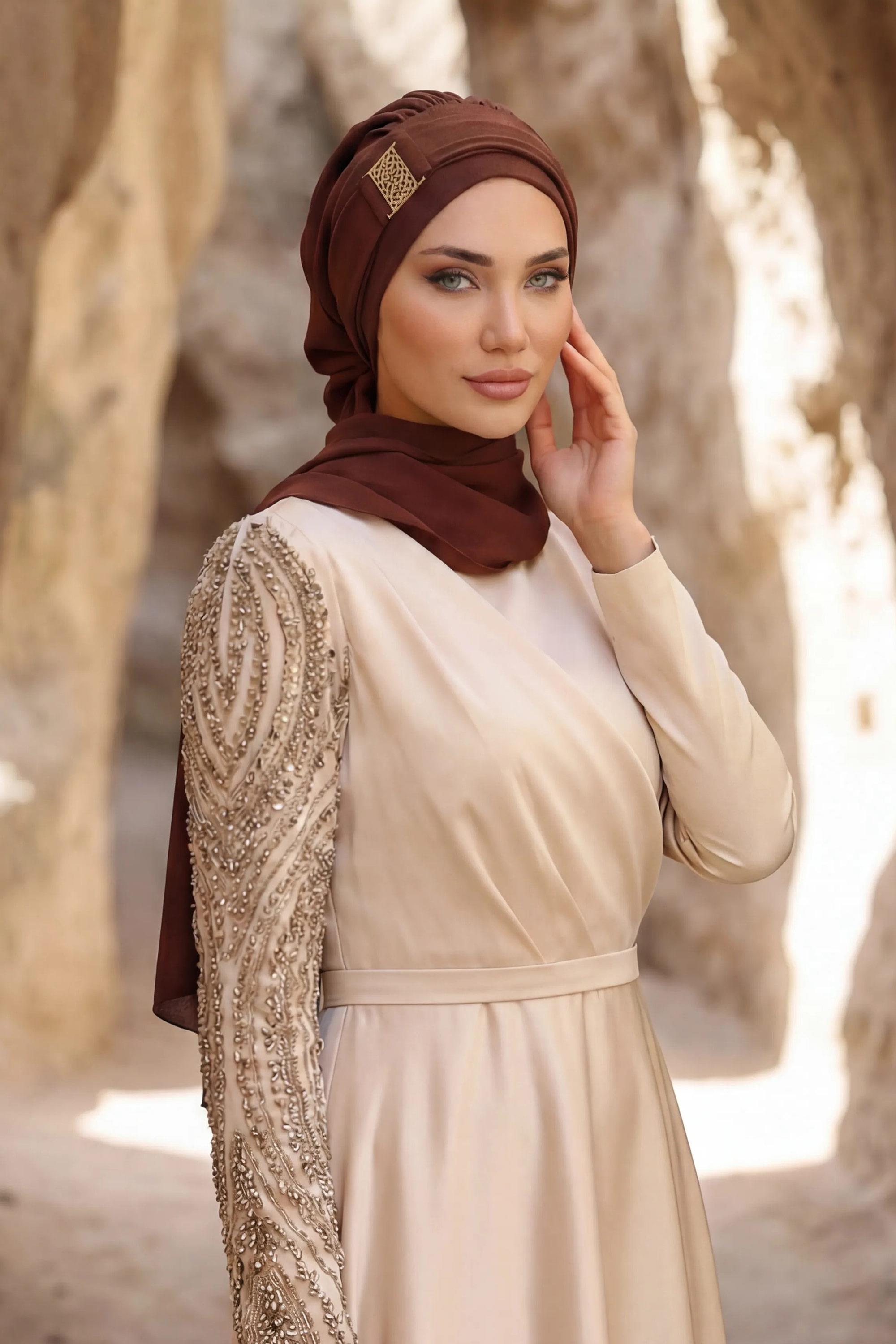 Dekolte Kapatabilen Gold Aksesuarlı Hazır Türban,HT-11A