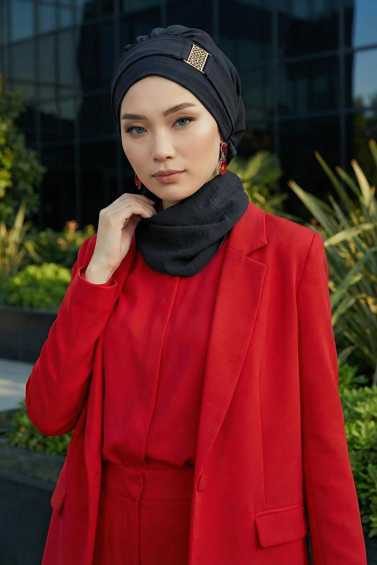 Dekolte Kapatabilen Gold Aksesuarlı Hazır Türban,HT-11A