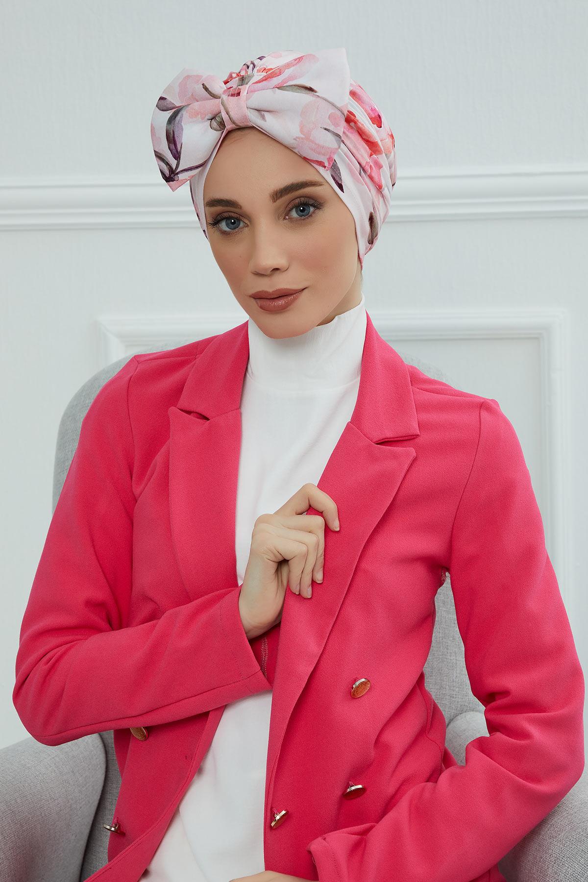Desenli Dev Fiyonklu Bone,B-11YD