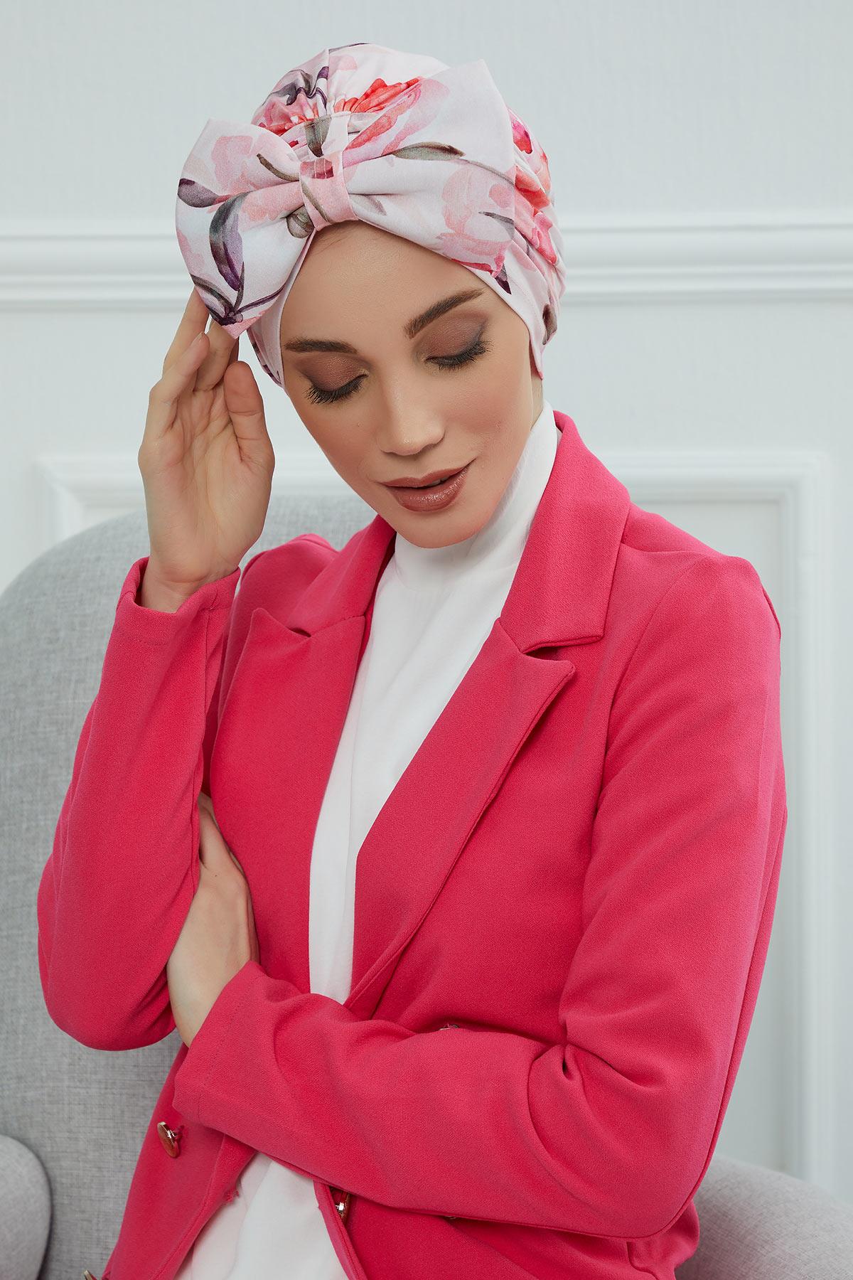 Desenli Dev Fiyonklu Bone,B-11YD