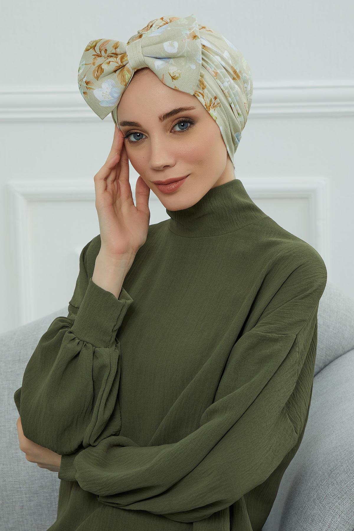 Desenli Dev Fiyonklu Bone,B-11YD