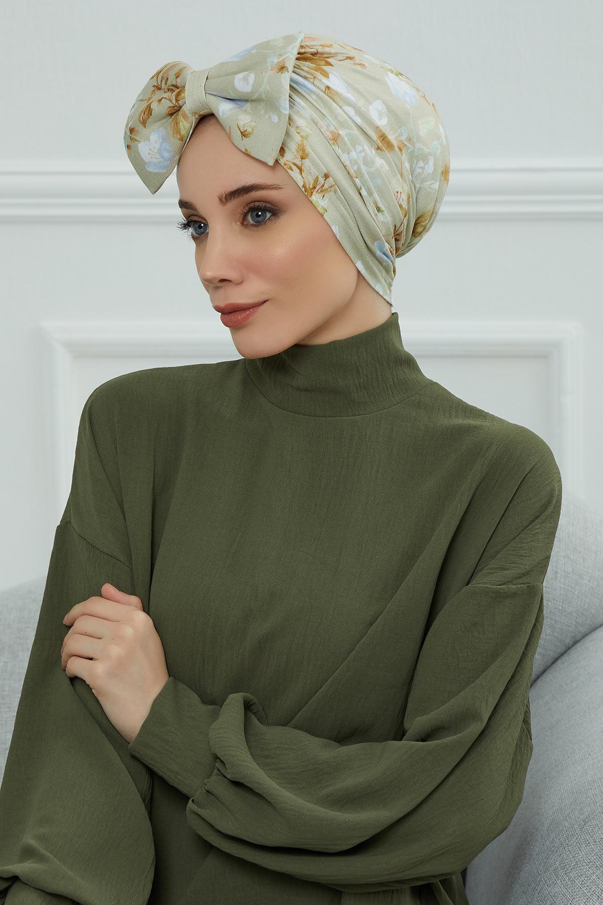 Desenli Dev Fiyonklu Bone,B-11YD