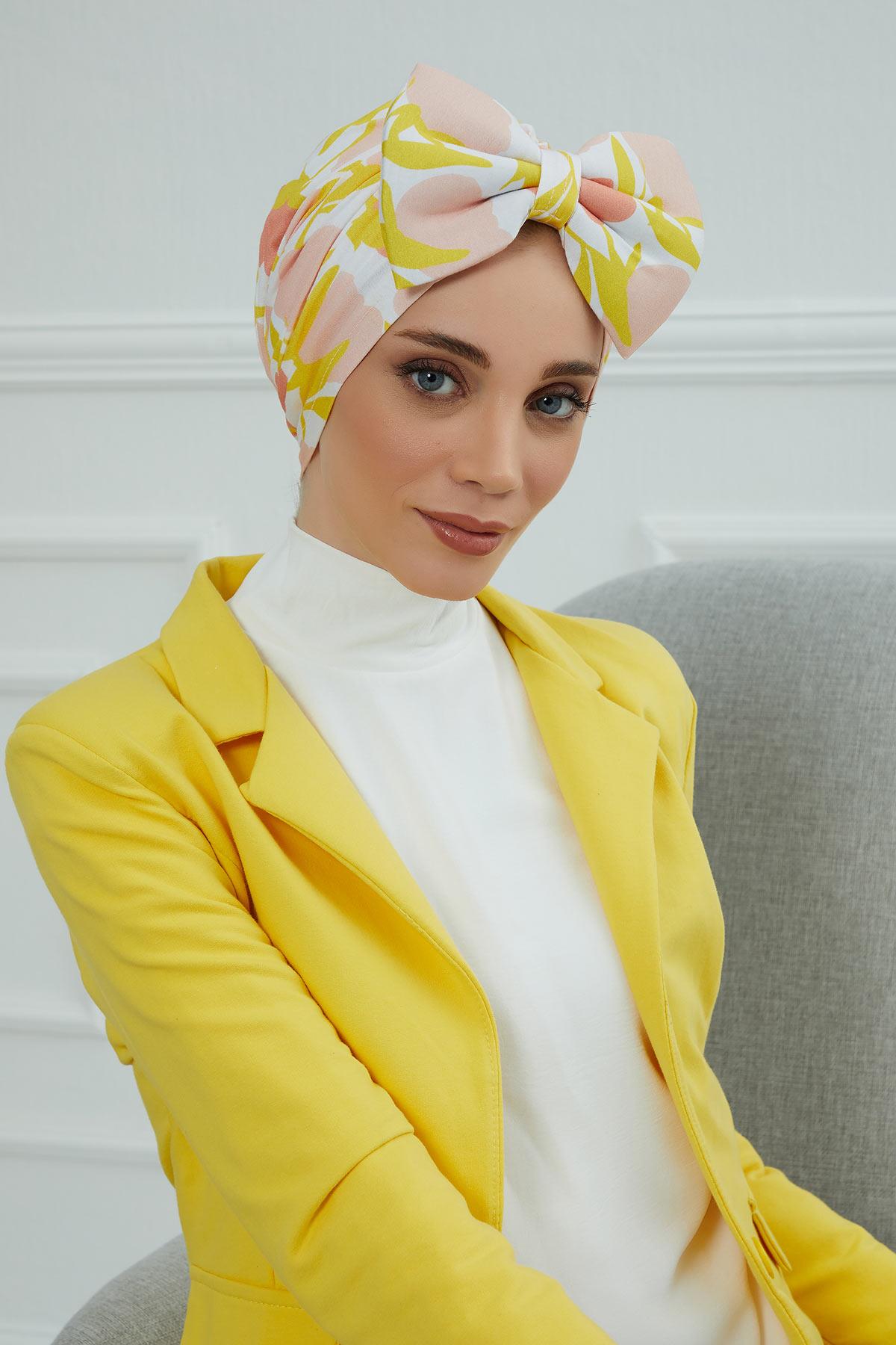 Desenli Dev Fiyonklu Bone,B-11YD