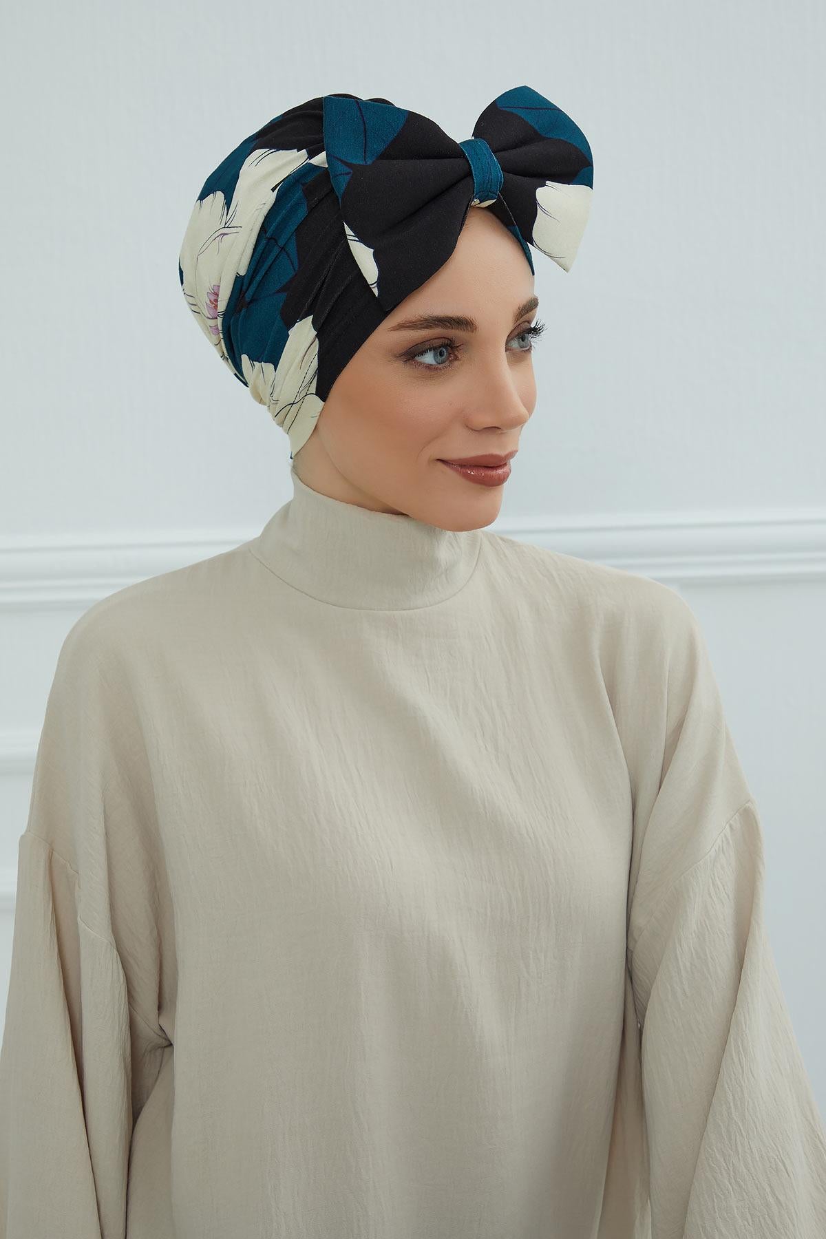 Desenli Dev Fiyonklu Bone,B-11YD