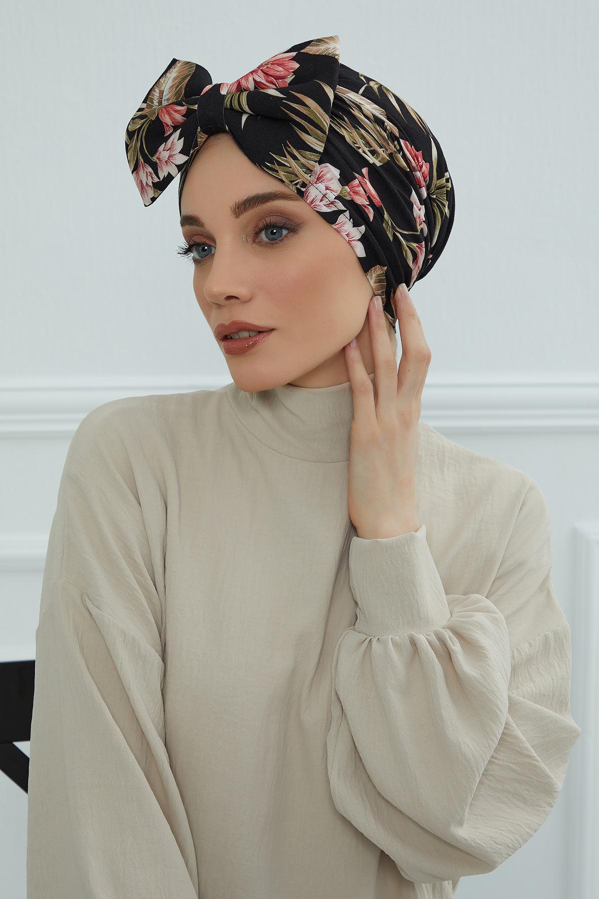 Desenli Dev Fiyonklu Bone,B-11YD