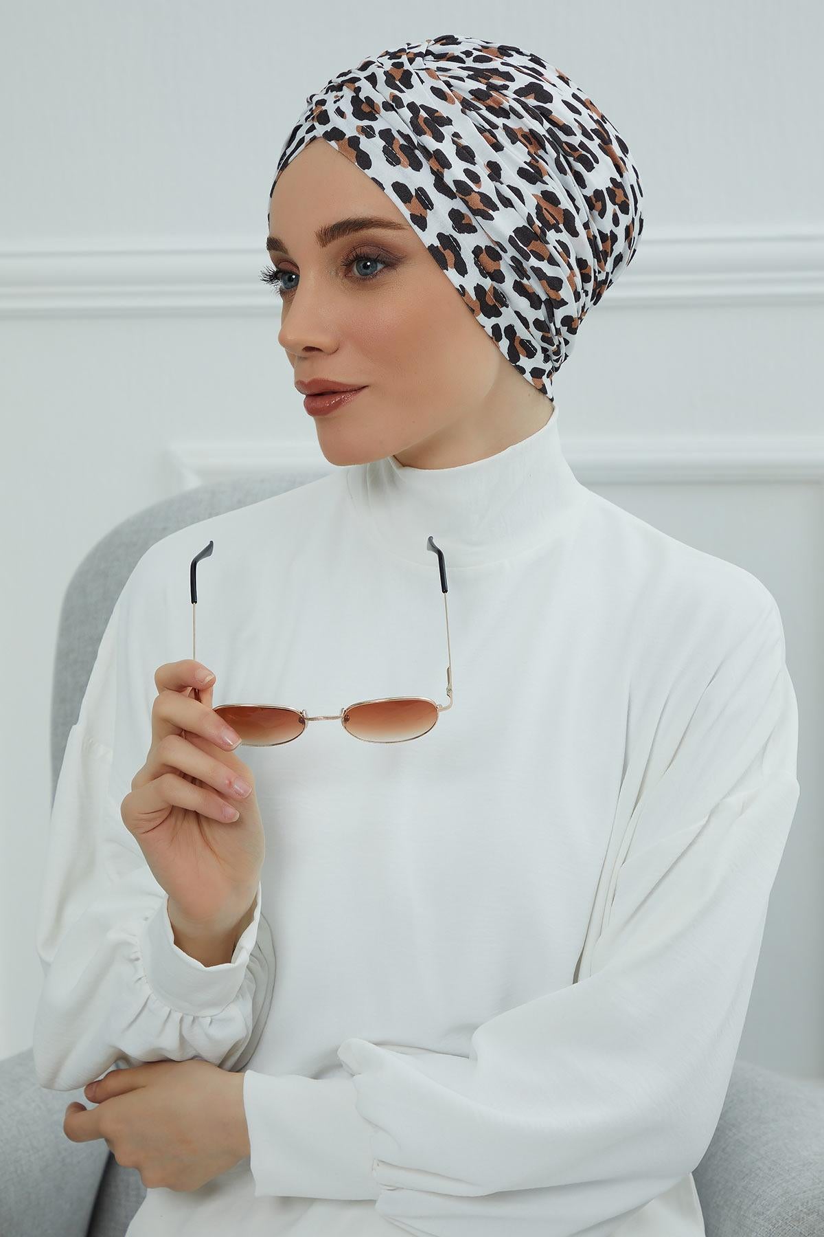 Desenli Kullanışlı Bone,B-9YD