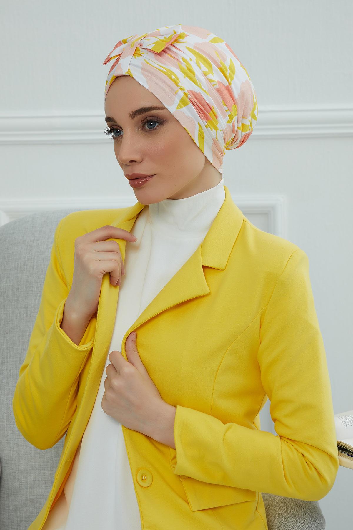 Desenli Önden Fiyonklu Bone,B-7YD