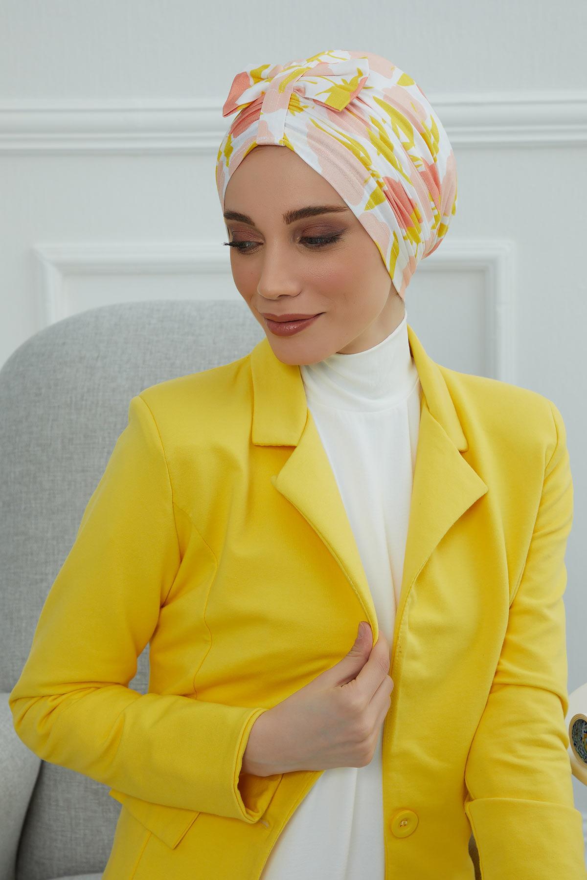 Desenli Önden Fiyonklu Bone,B-7YD