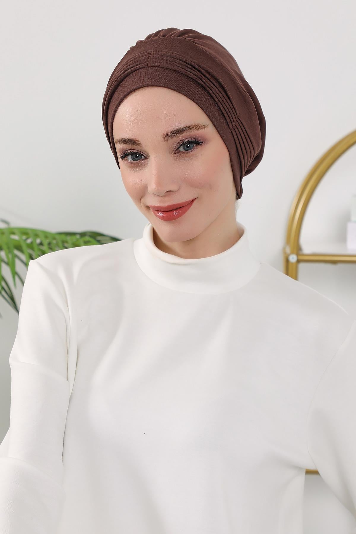 Dört Mevsim İnce Pile Dikişli Bone,B-19O