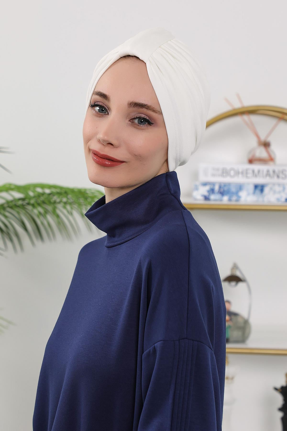 Dört Mevsim Şık ve Kullanışlı Bone,B-68O