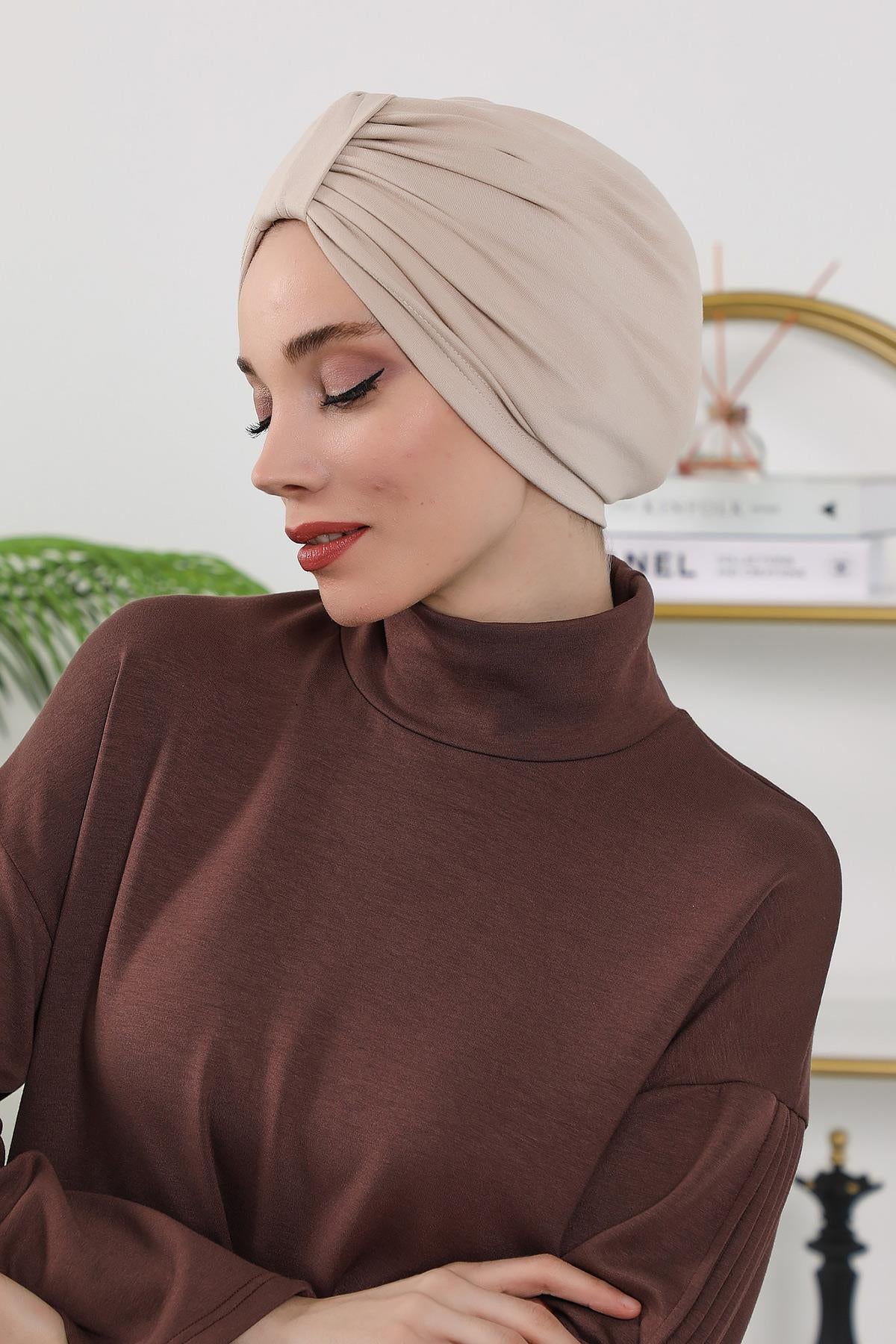 Dört Mevsim Şık ve Kullanışlı Bone,B-68O