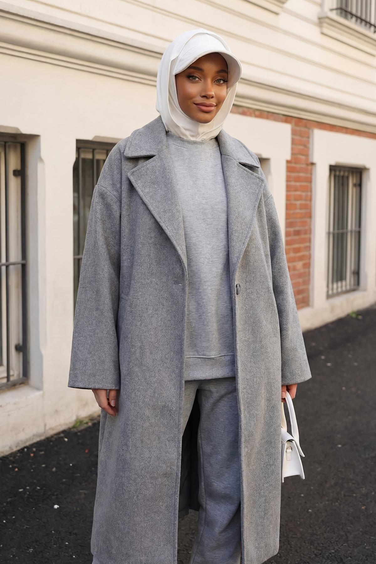 Dört Mevsim Siperlik ve Kapatıcı Özellikli Kadın Hazır Bone,B-88O