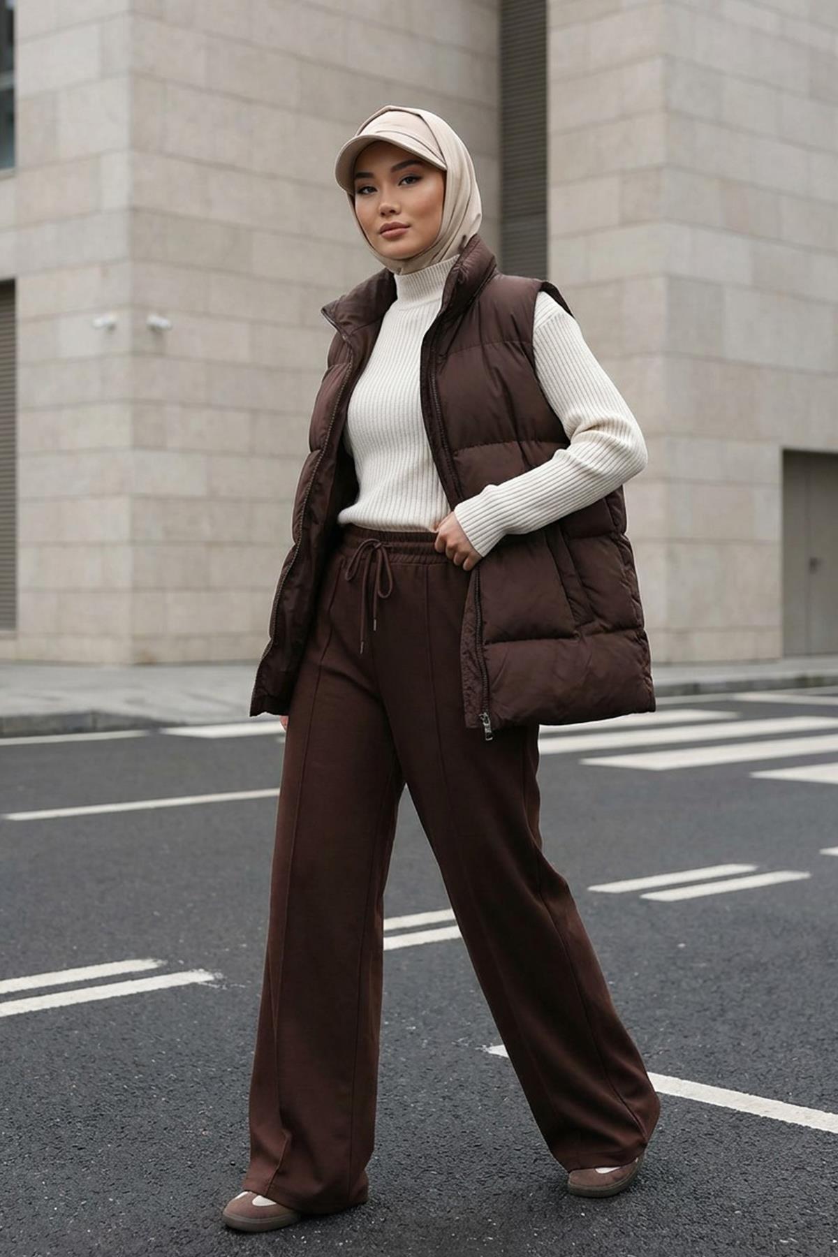 Dört Mevsim Siperlik ve Kapatıcı Özellikli Kadın Hazır Bone,B-88O