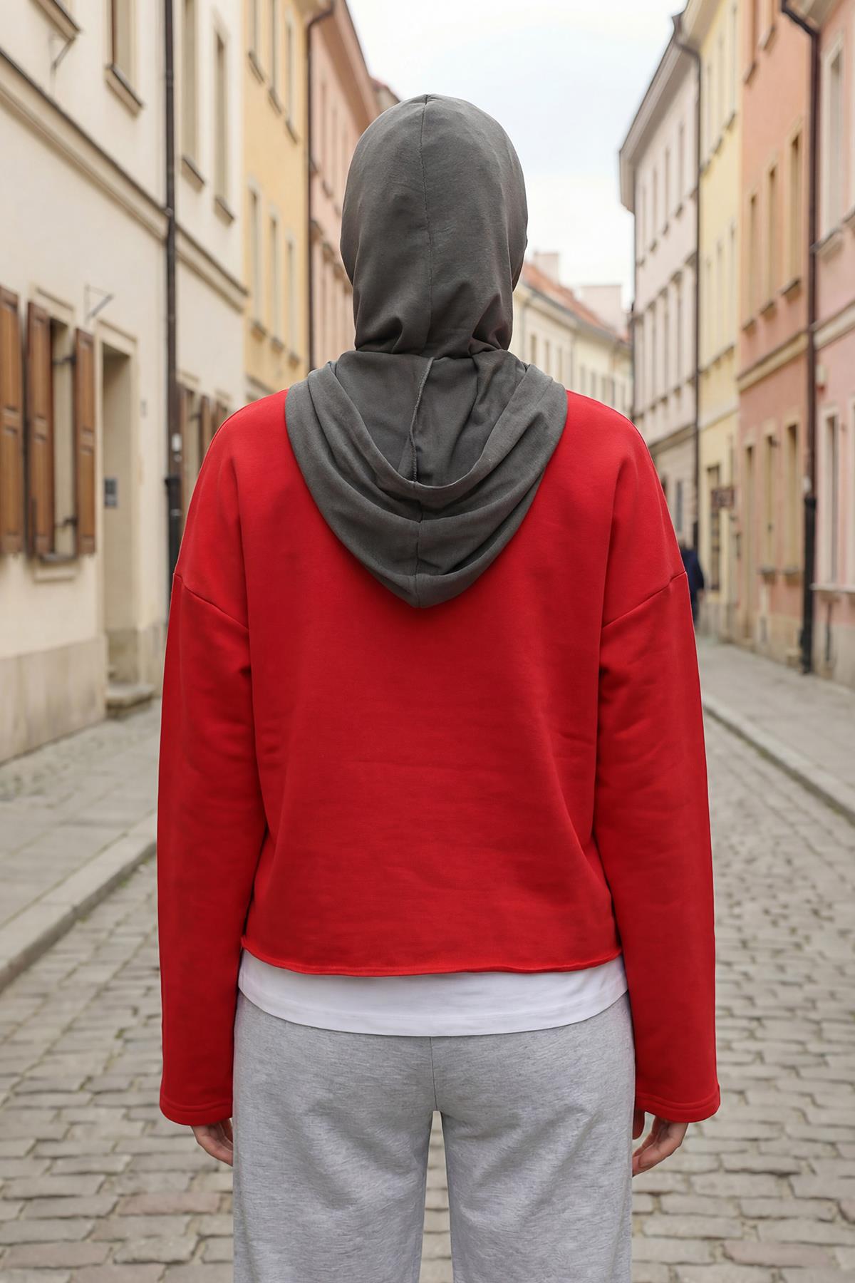 Dört Mevsim Siperlik ve Kapatıcı Özellikli Kadın Hazır Bone,B-88O