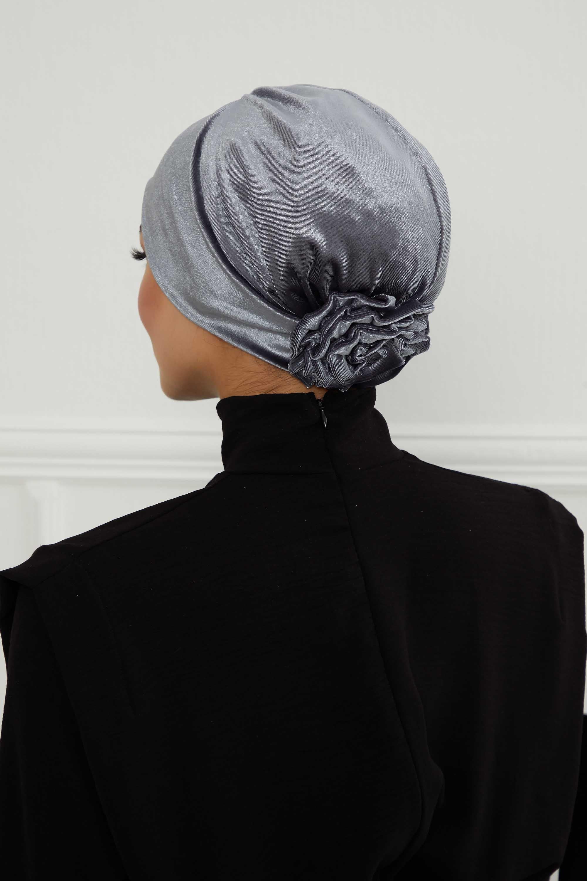 Gül Detaylı Kadife Bone,B-53K