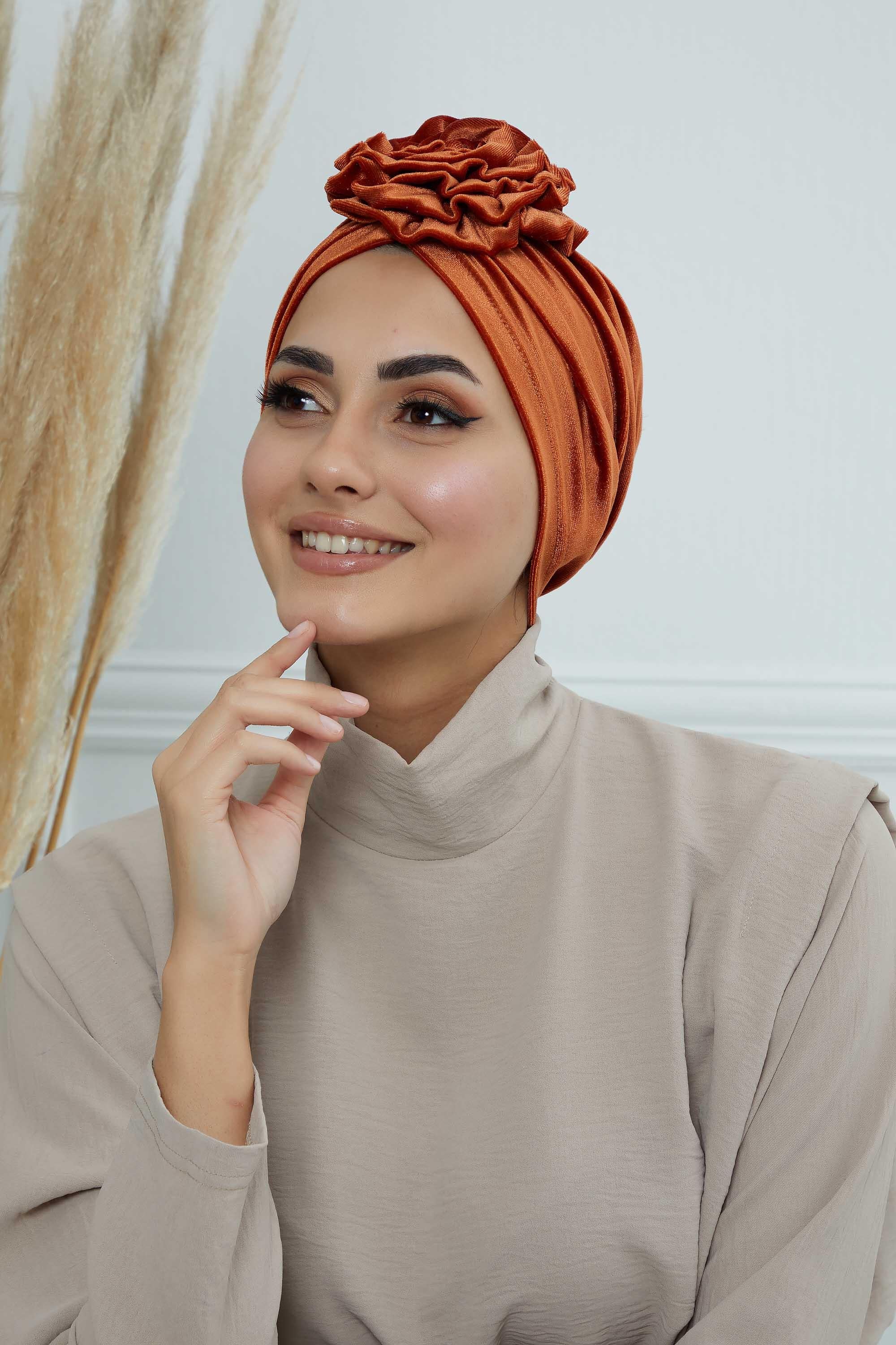 Güllü Kadife Bone,B-21KD