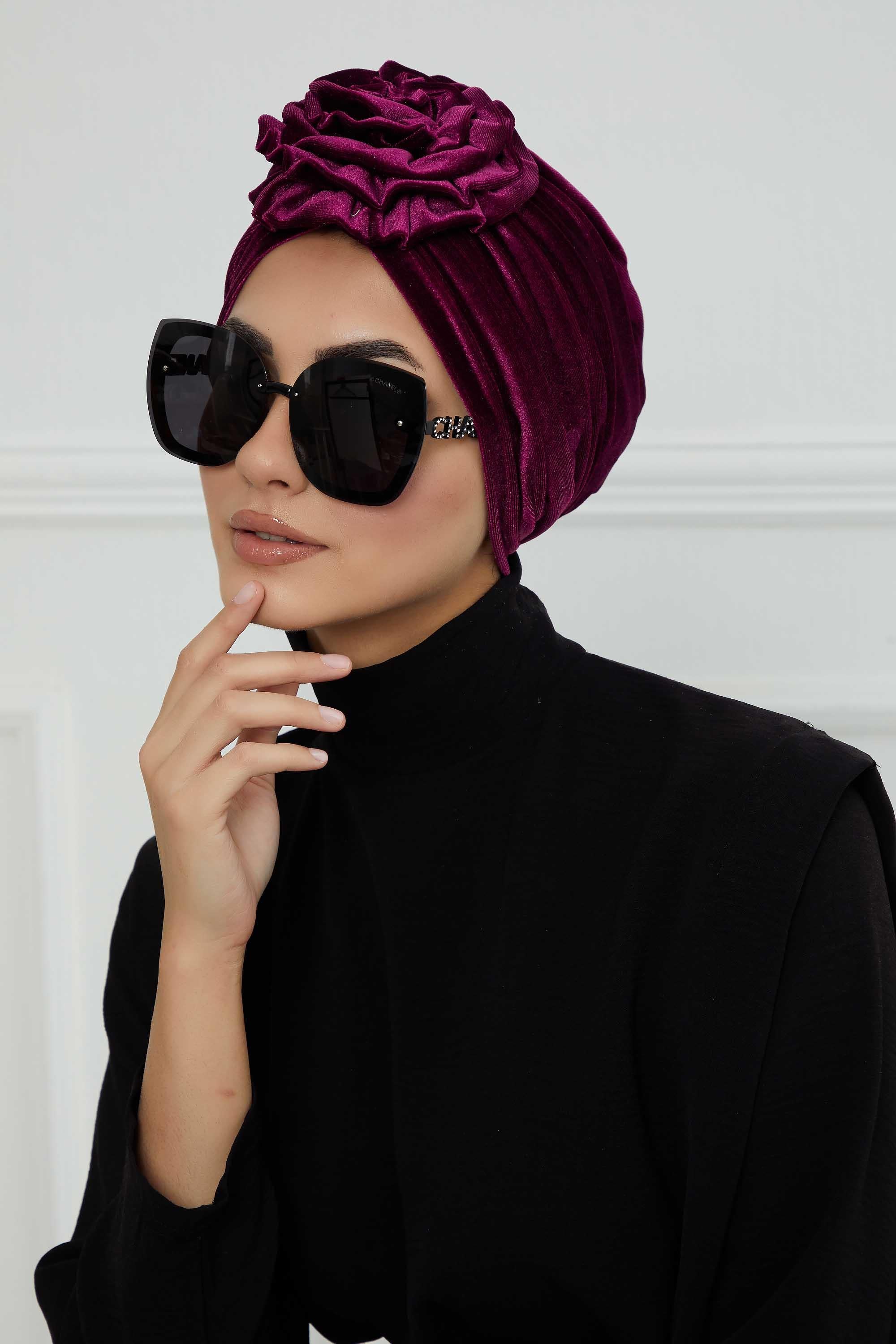 Güllü Kadife Bone,B-21KD