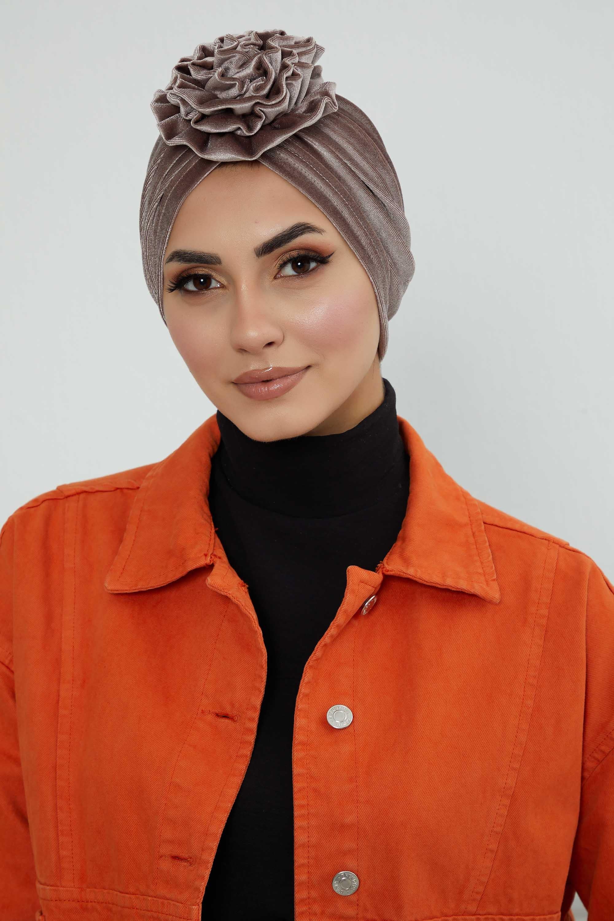 Güllü Kadife Bone,B-21KD