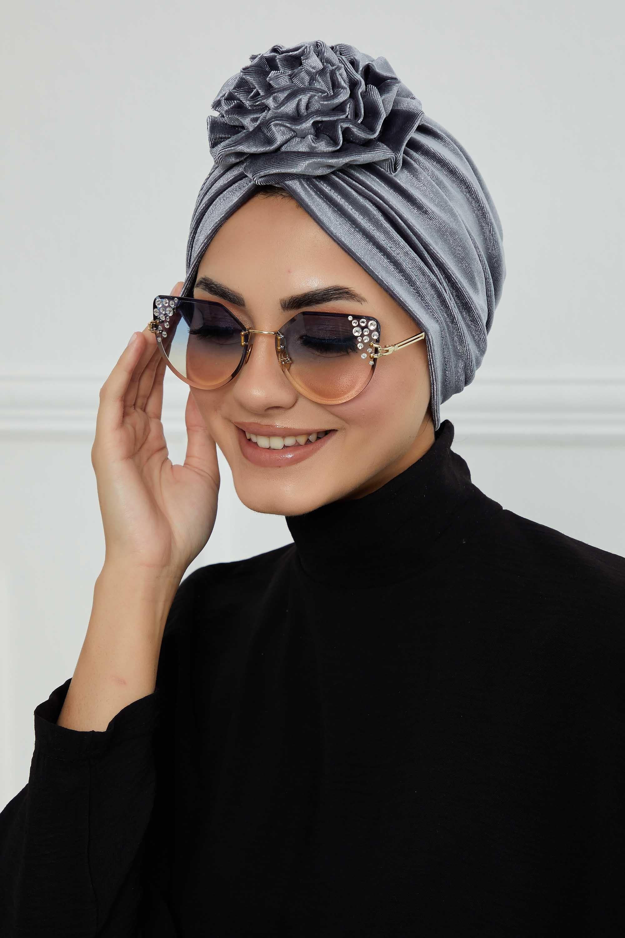 Güllü Kadife Bone,B-21KD