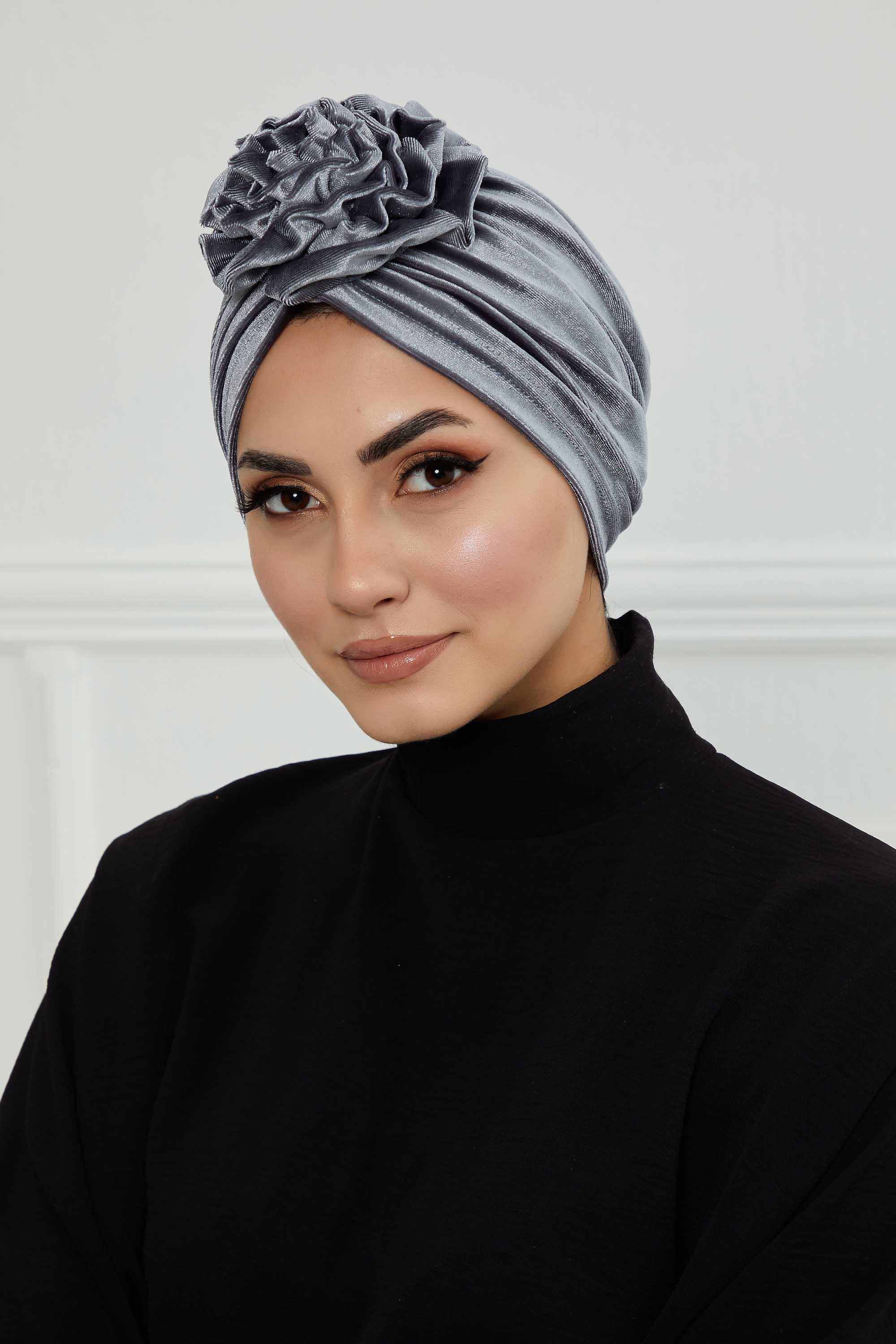 Güllü Kadife Bone,B-21KD