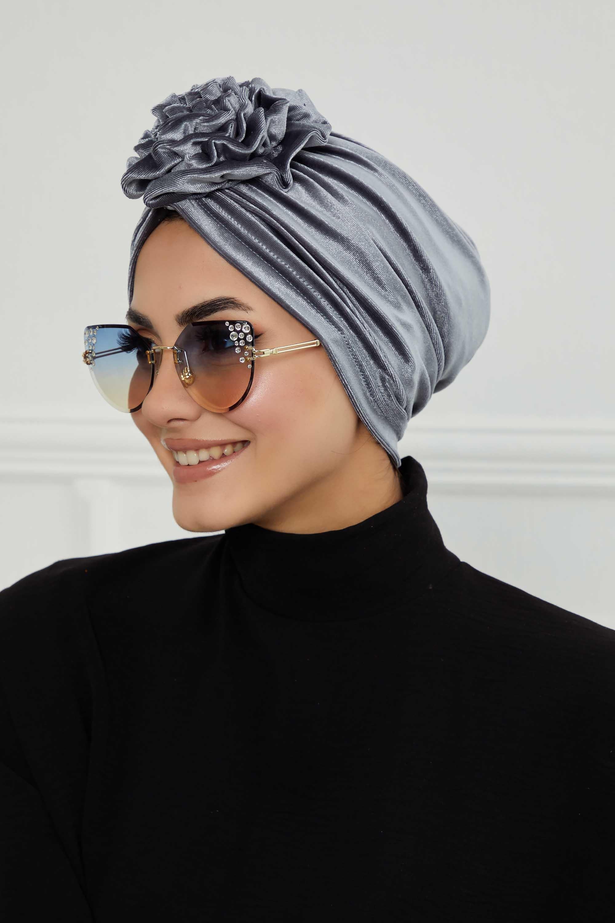 Güllü Kadife Bone,B-21KD