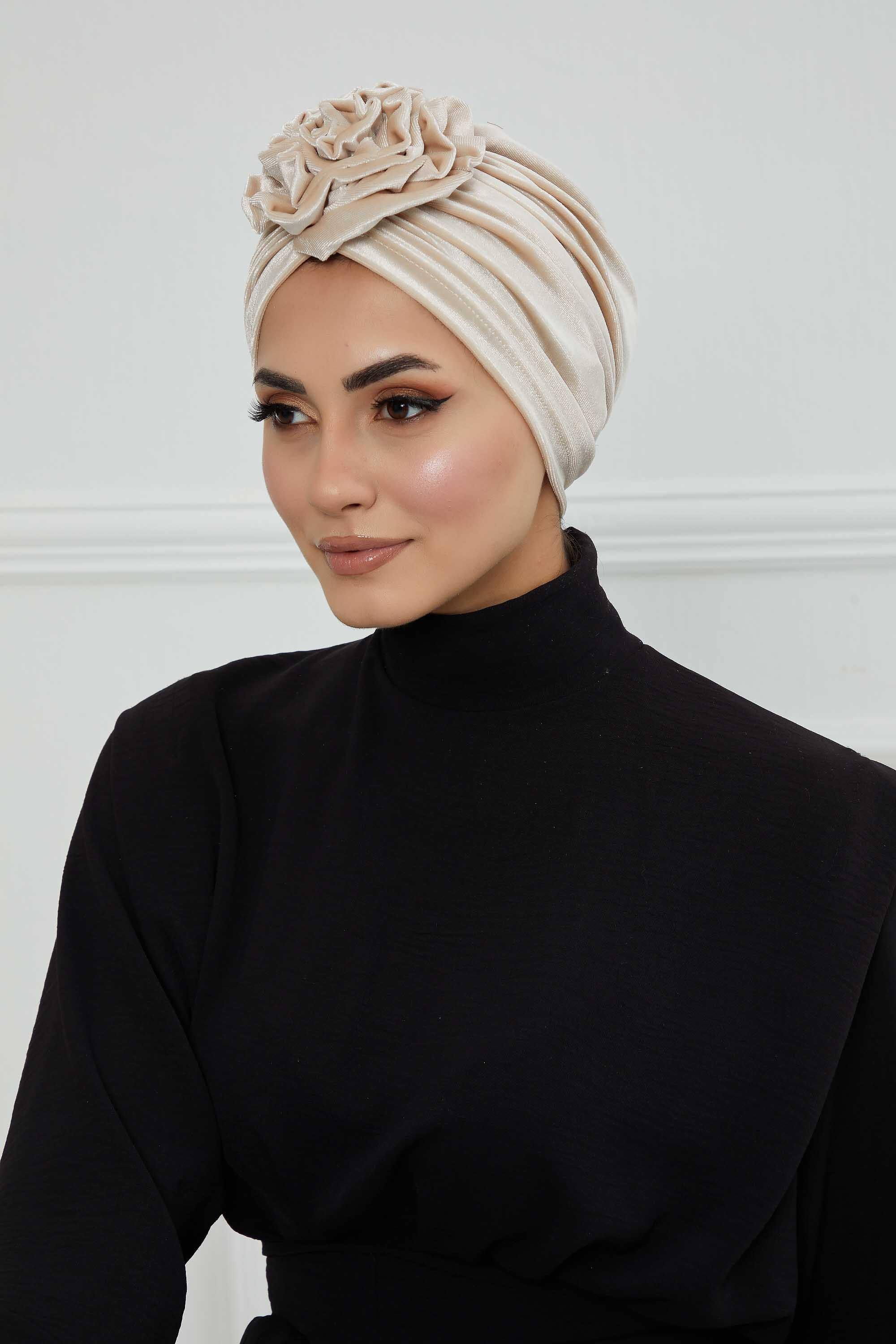 Güllü Kadife Bone,B-21KD