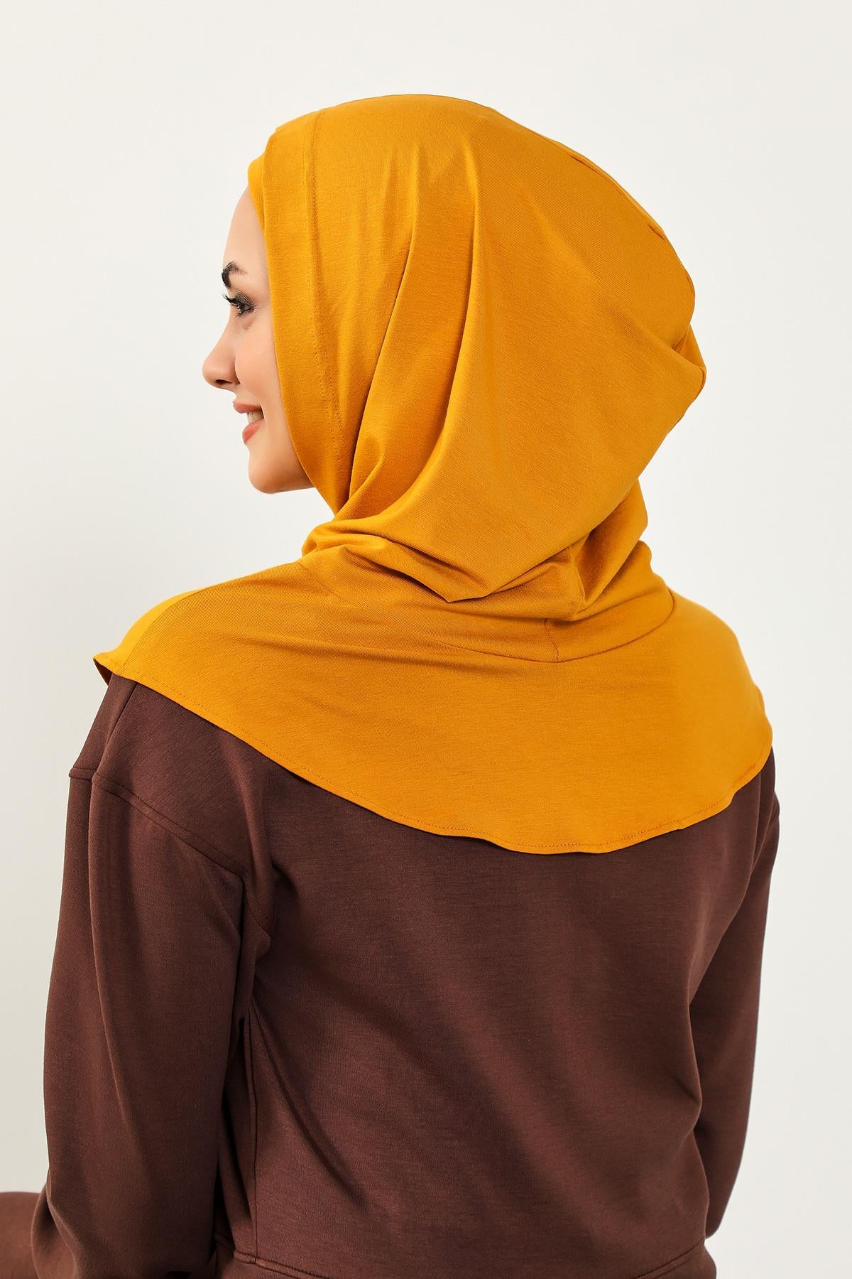 Kapşon ve Kapatıcı Özellikli Penye Kadın Hazır Bone,B-89P