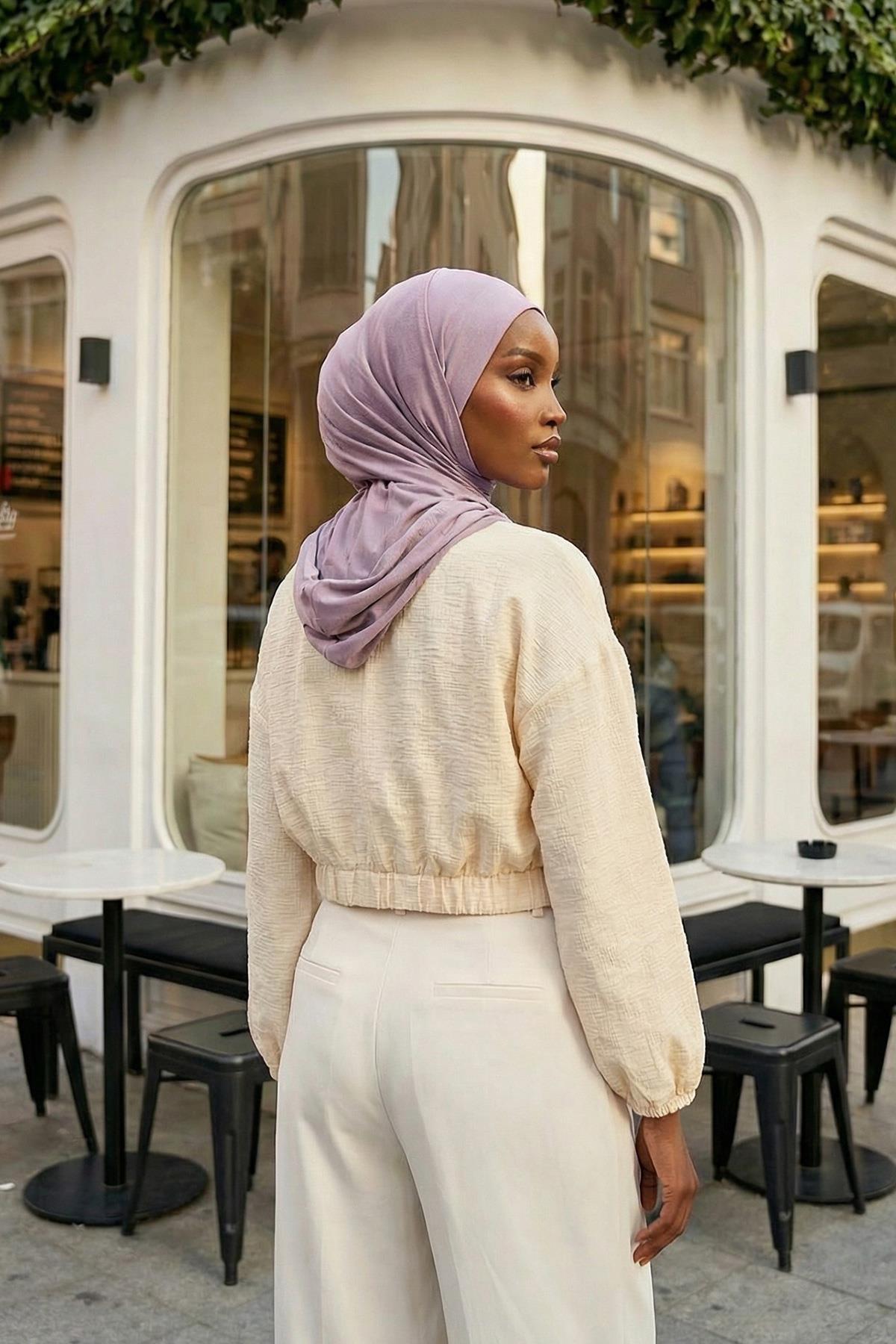 Kapşon ve Kapatıcı Özellikli Penye Kadın Hazır Bone,B-89P