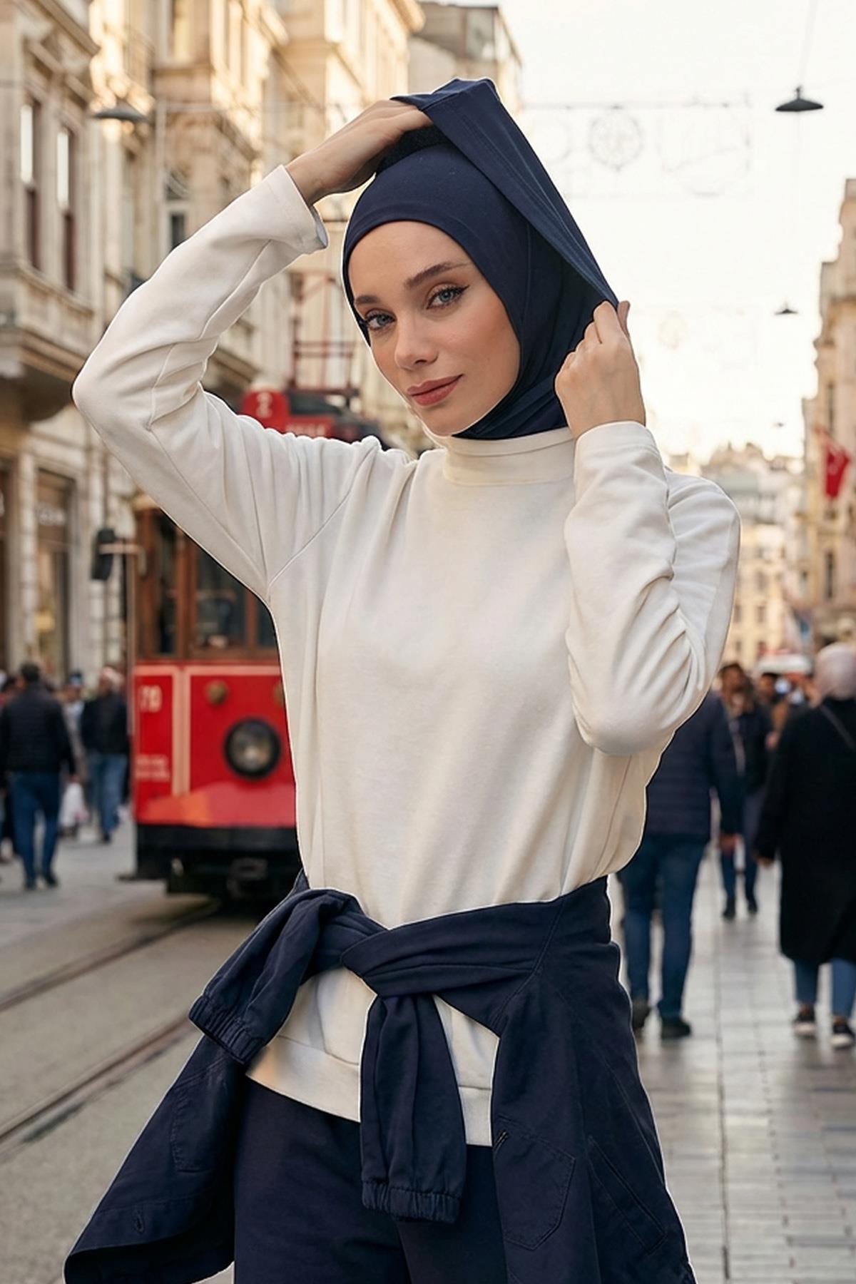 Kapşon ve Kapatıcı Özellikli Penye Kadın Hazır Bone,B-89P