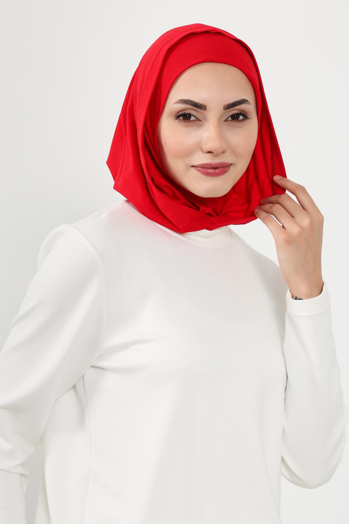 Kapşon ve Kapatıcı Özellikli Penye Kadın Hazır Bone,B-89P