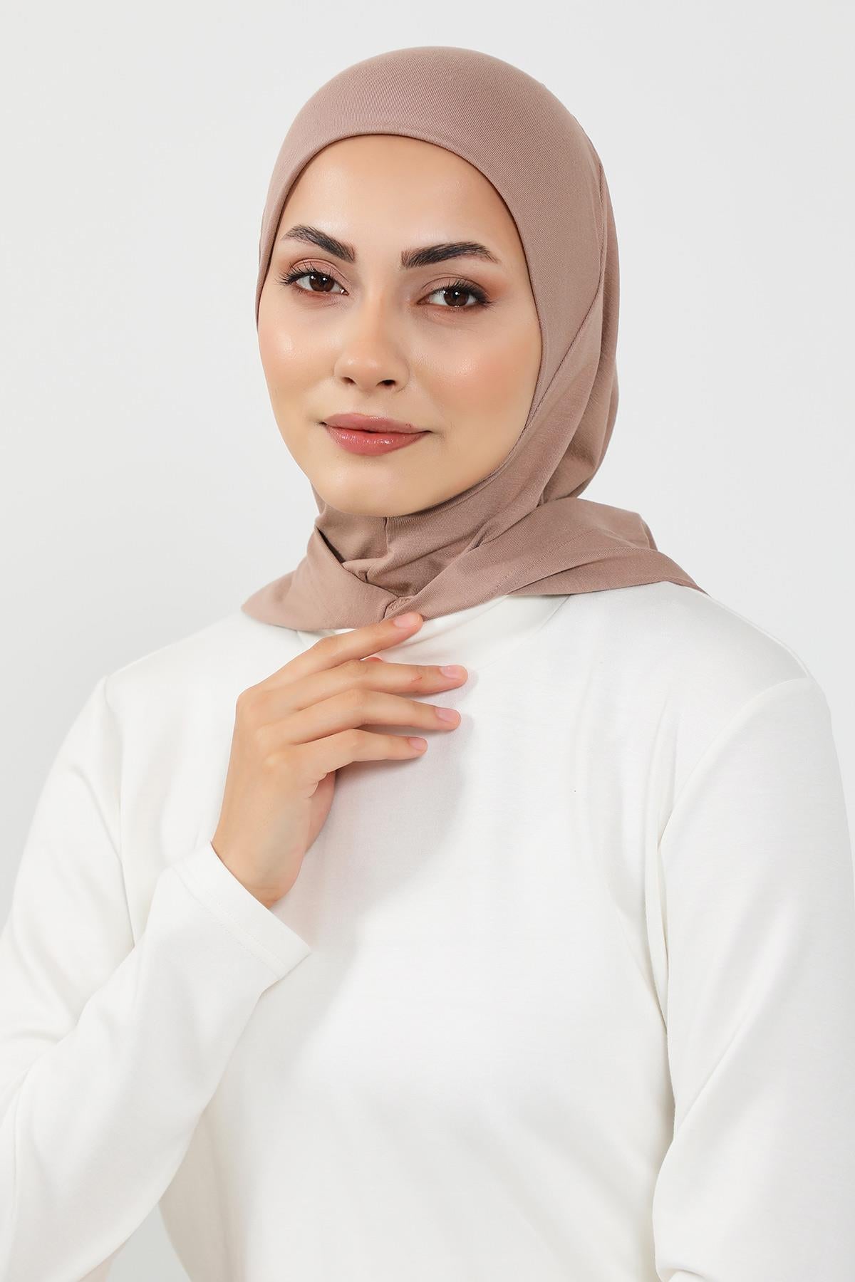 Kapşon ve Kapatıcı Özellikli Penye Kadın Hazır Bone,B-89P