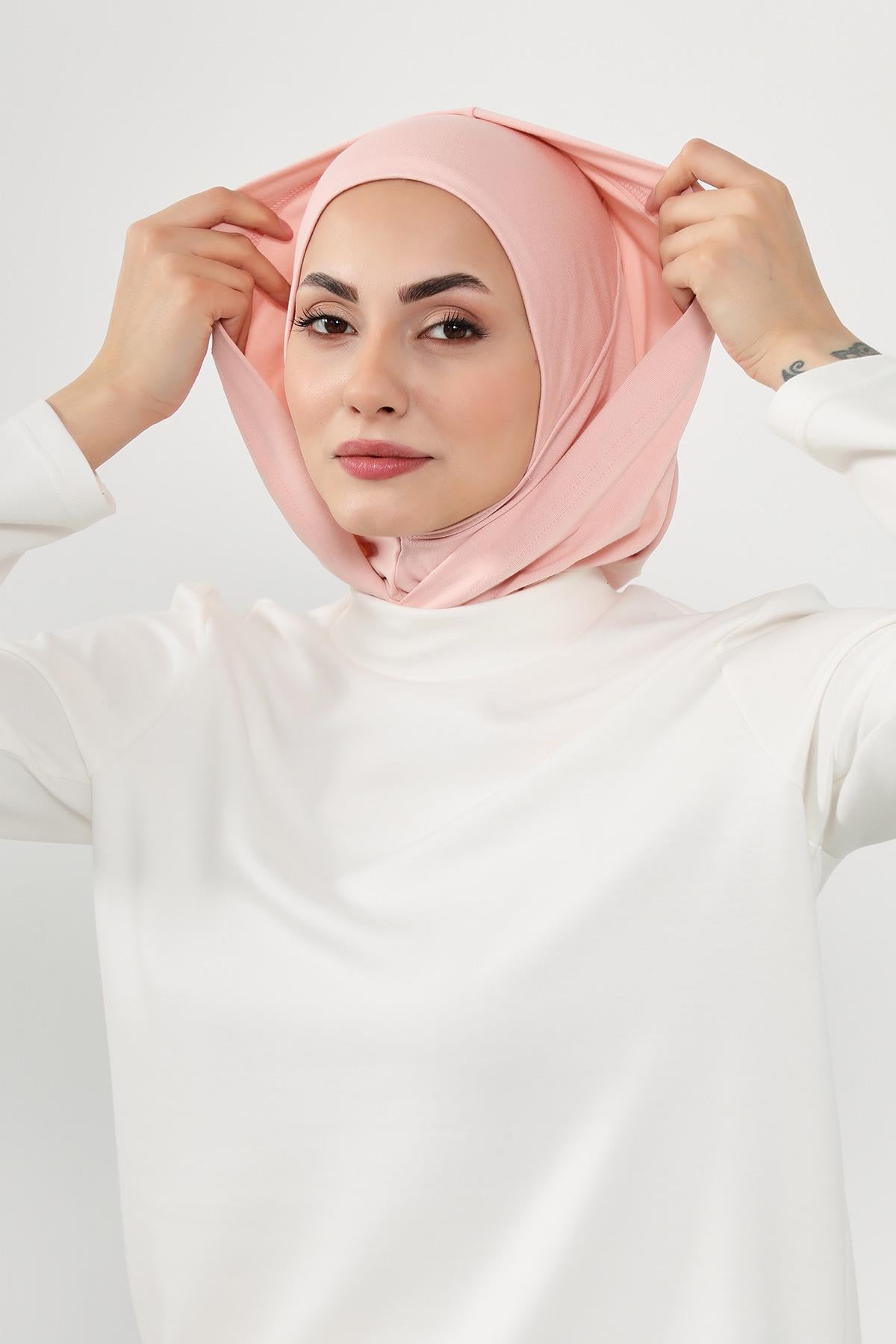 Kapşon ve Kapatıcı Özellikli Penye Kadın Hazır Bone,B-89P